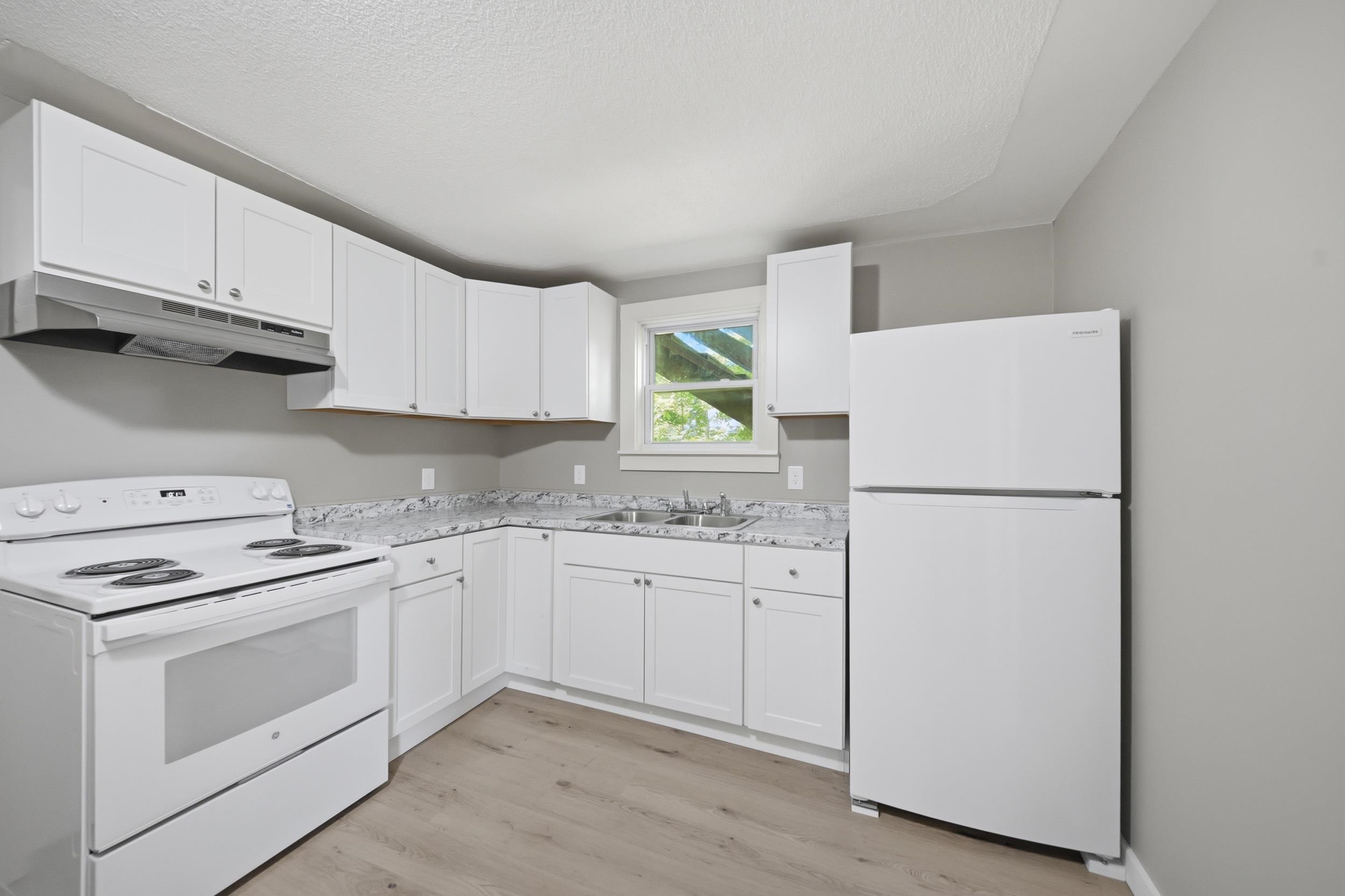 35 South Street Property Photo 23