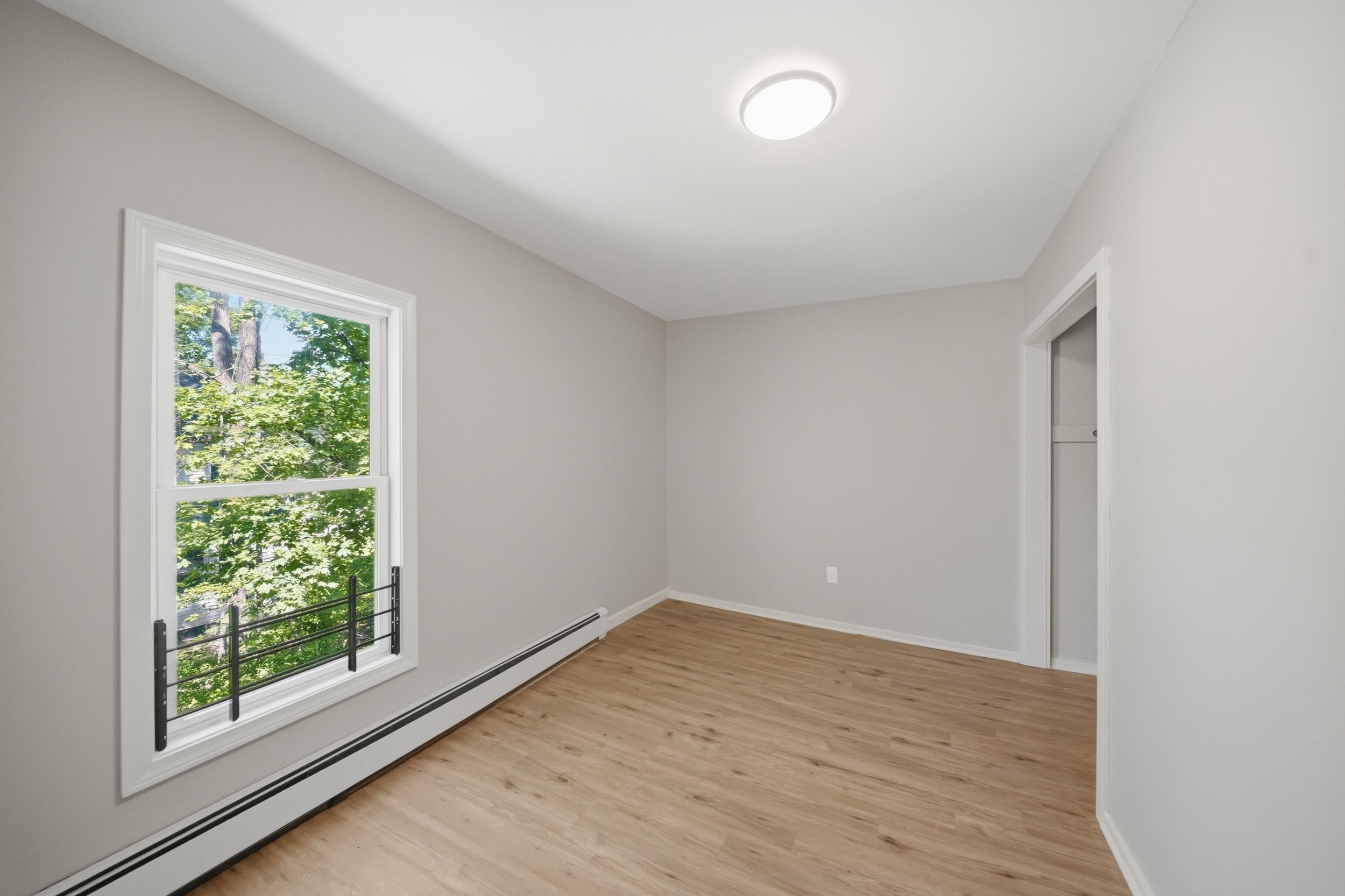 35 South Street Property Photo 31