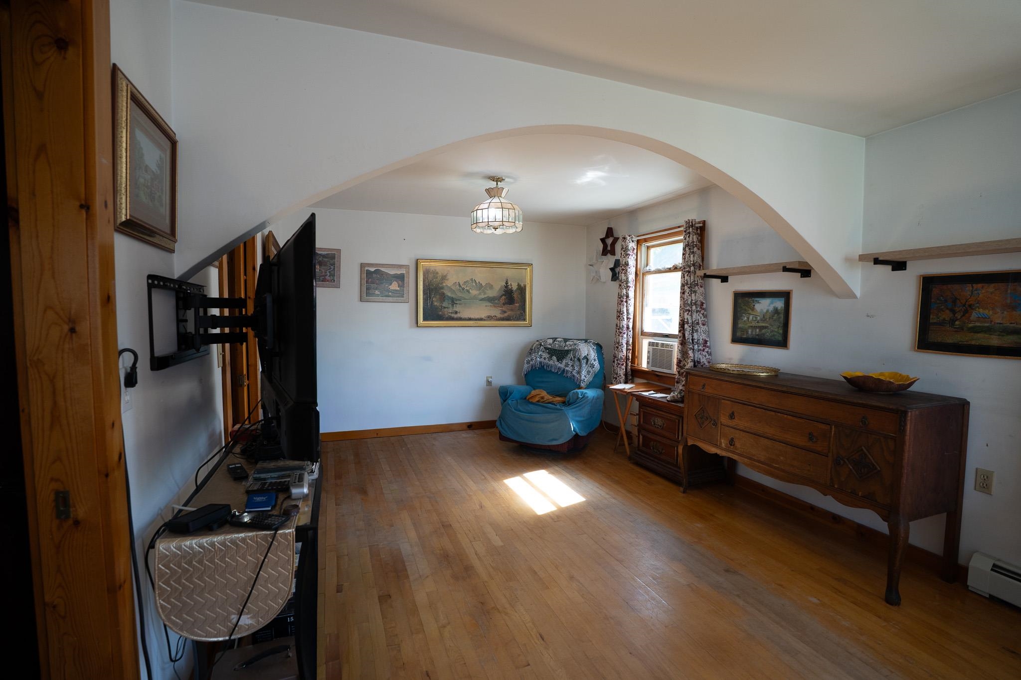 8 Birch Street Property Photo 9