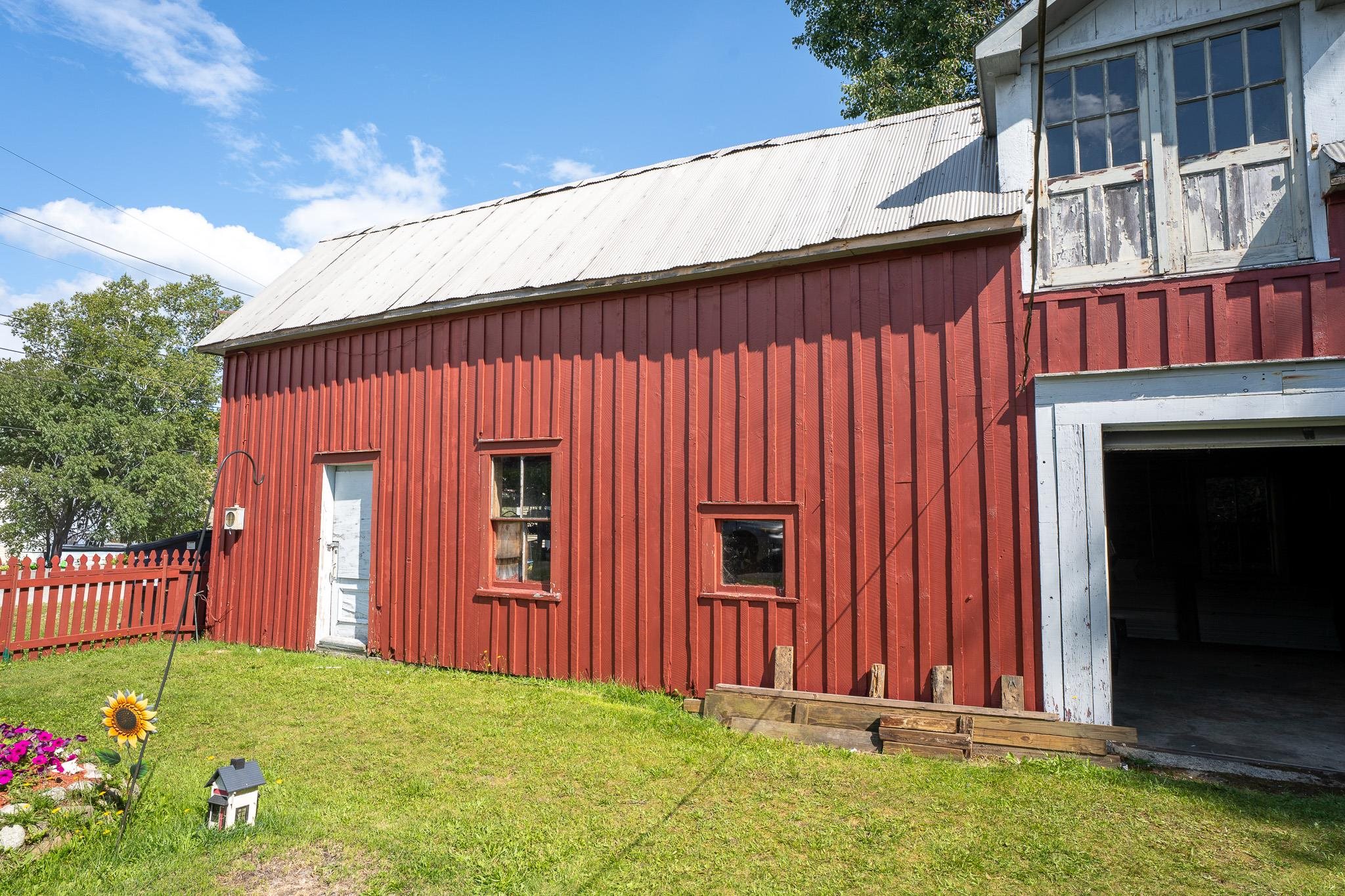 8 Birch Street Property Photo 26
