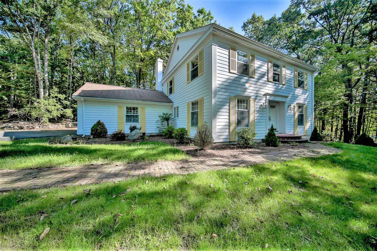 27 Buttonwood Road Property Photo 1