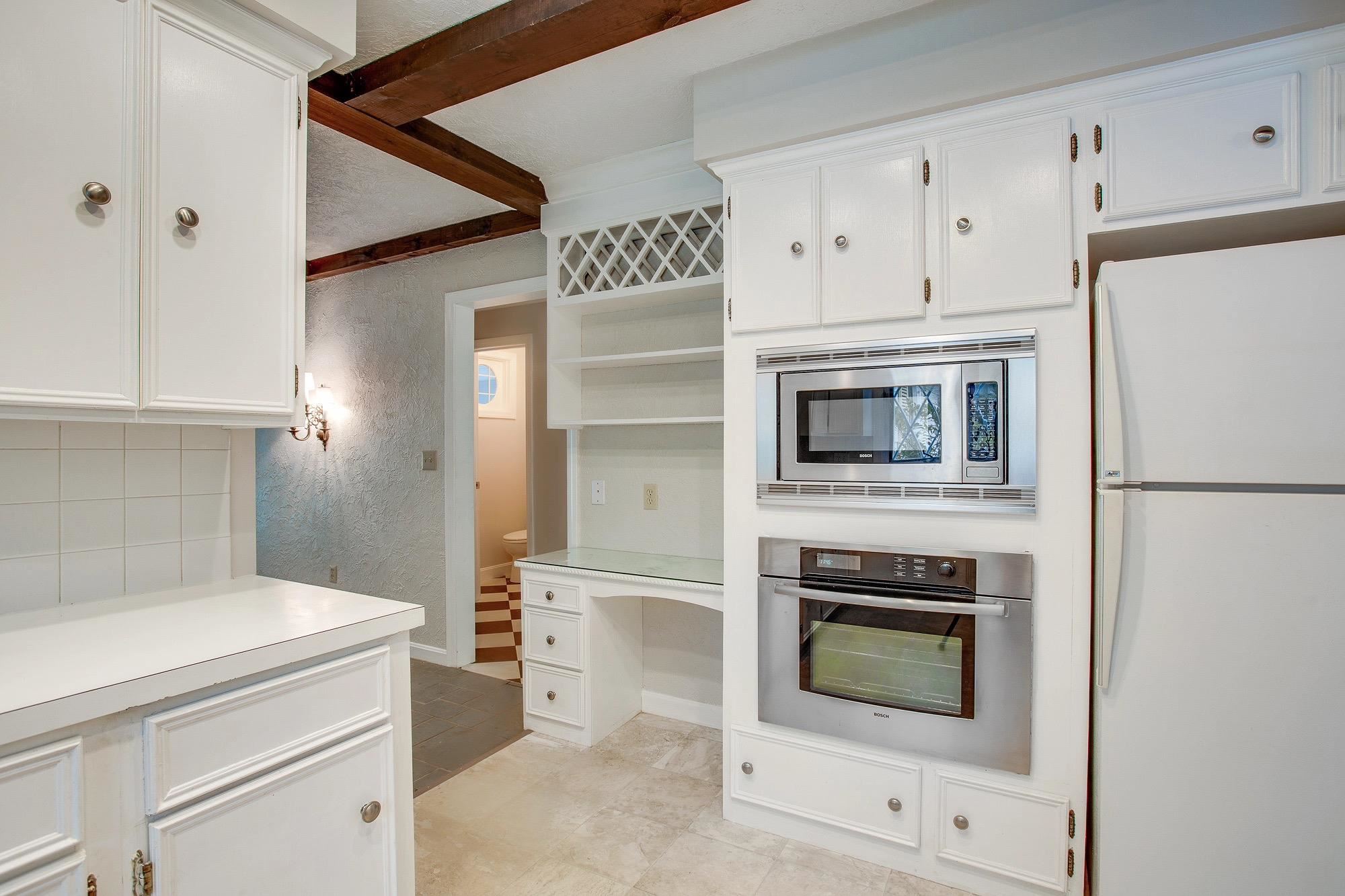 27 Buttonwood Road Property Photo 8