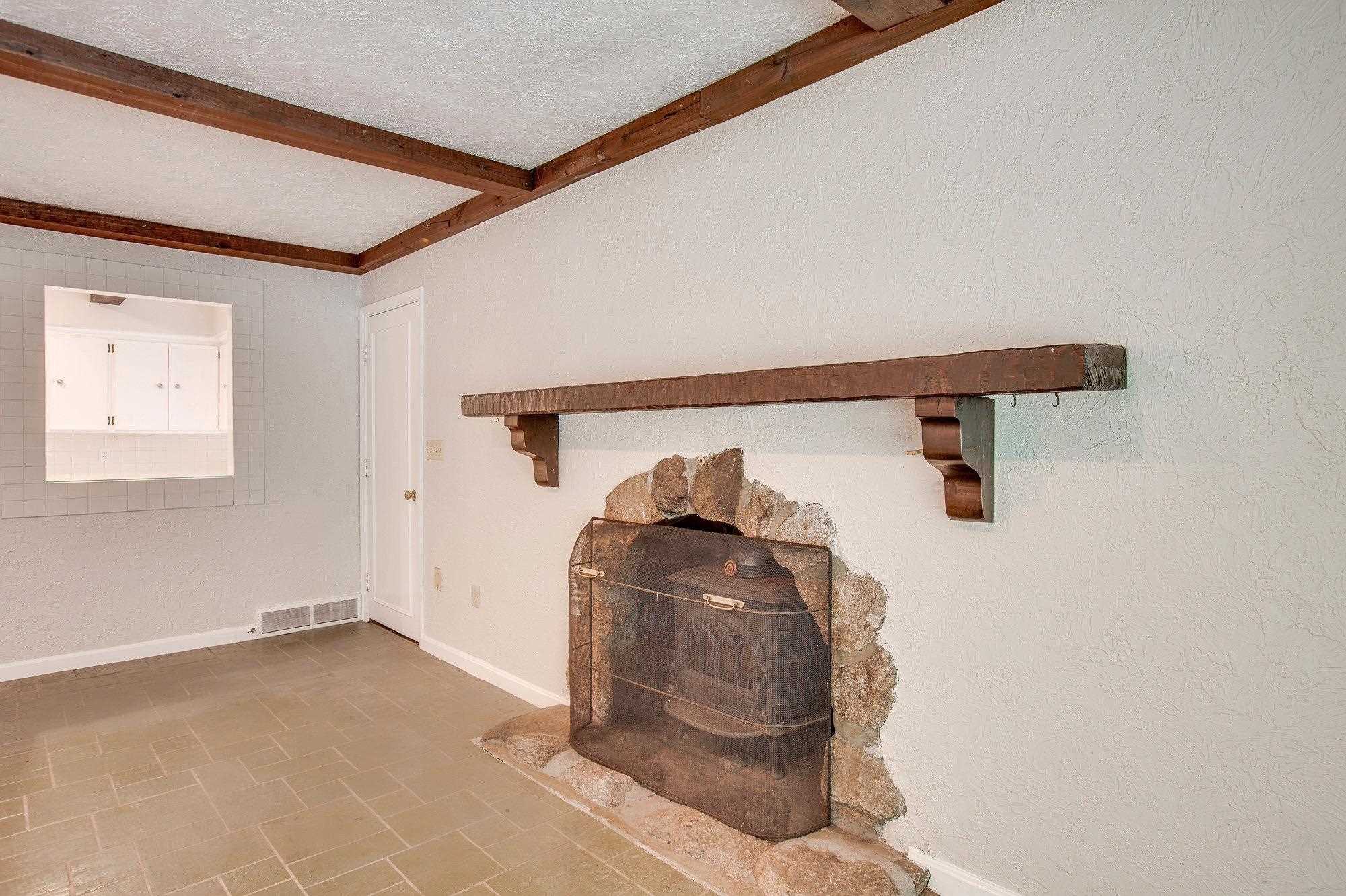 27 Buttonwood Road Property Photo 13