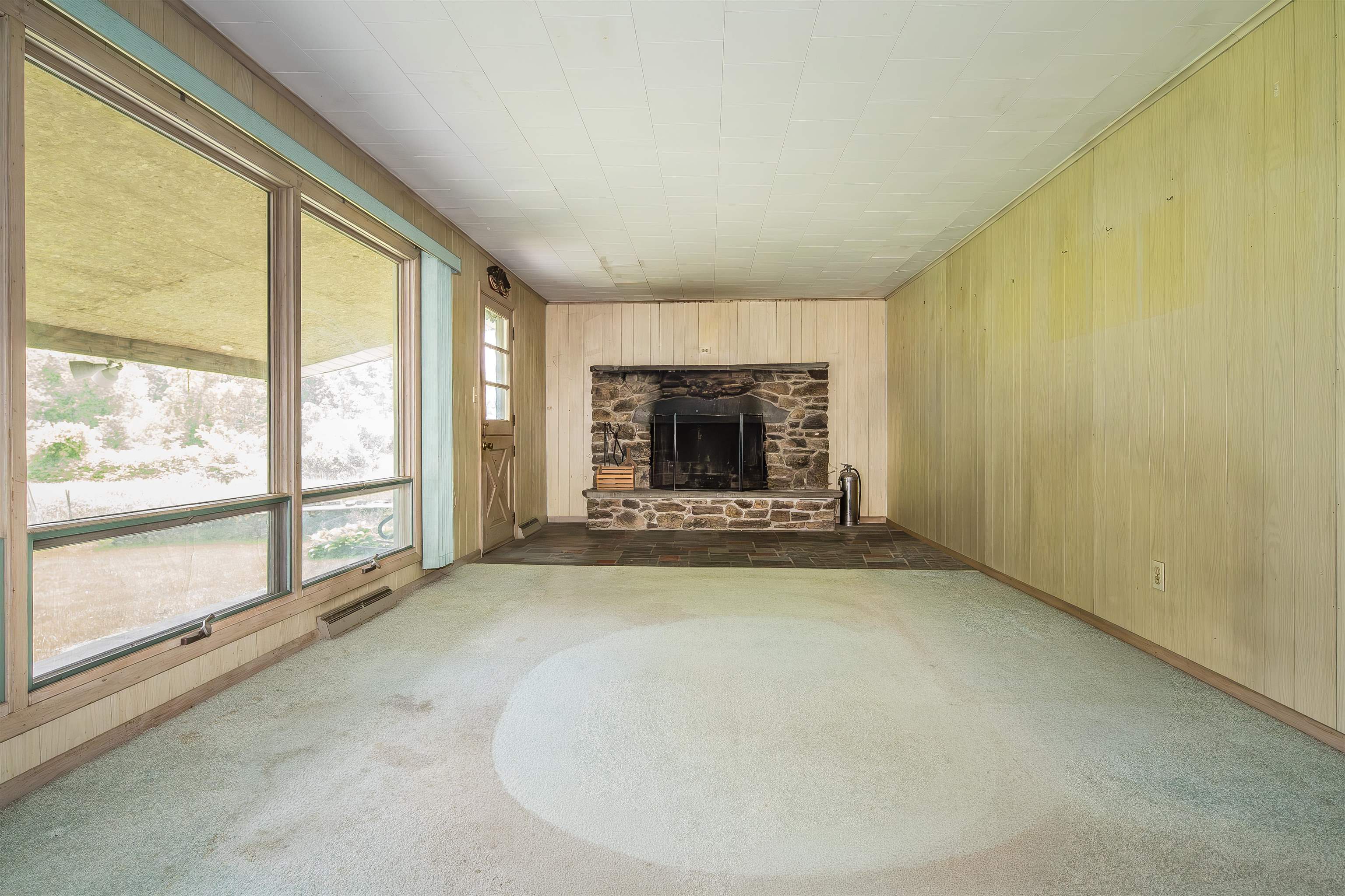 330 Route 7b Property Photo 11