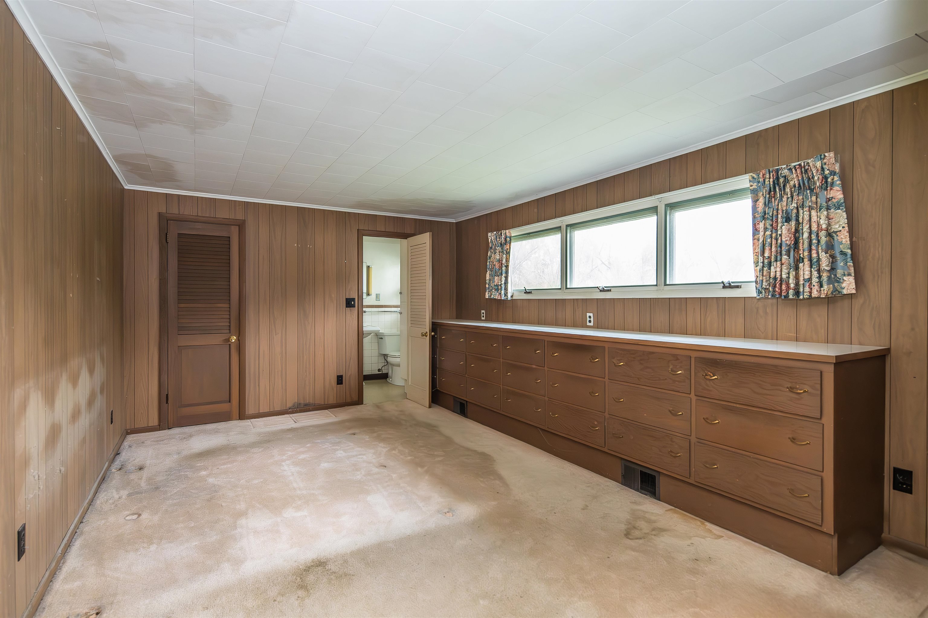 330 Route 7b Property Photo 13