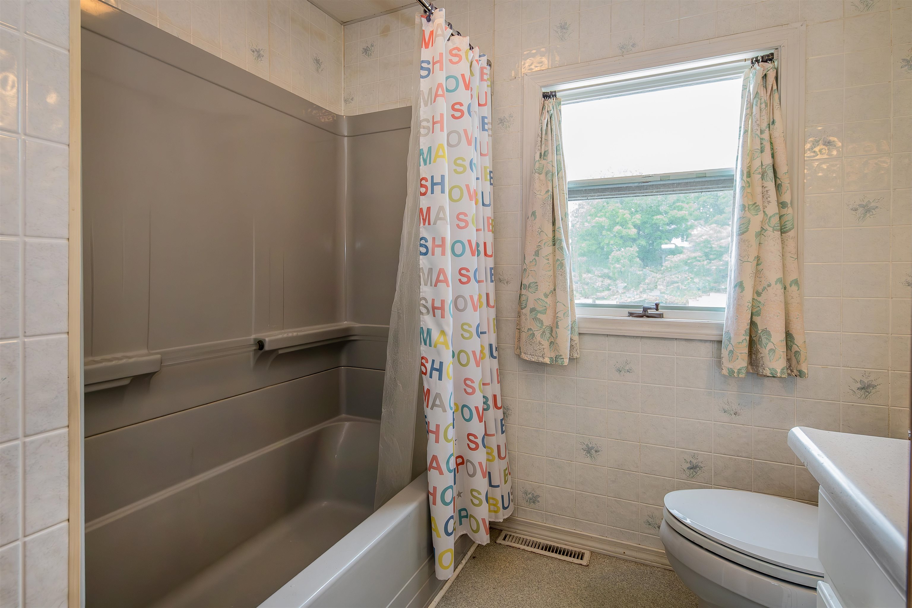 330 Route 7b Property Photo 18