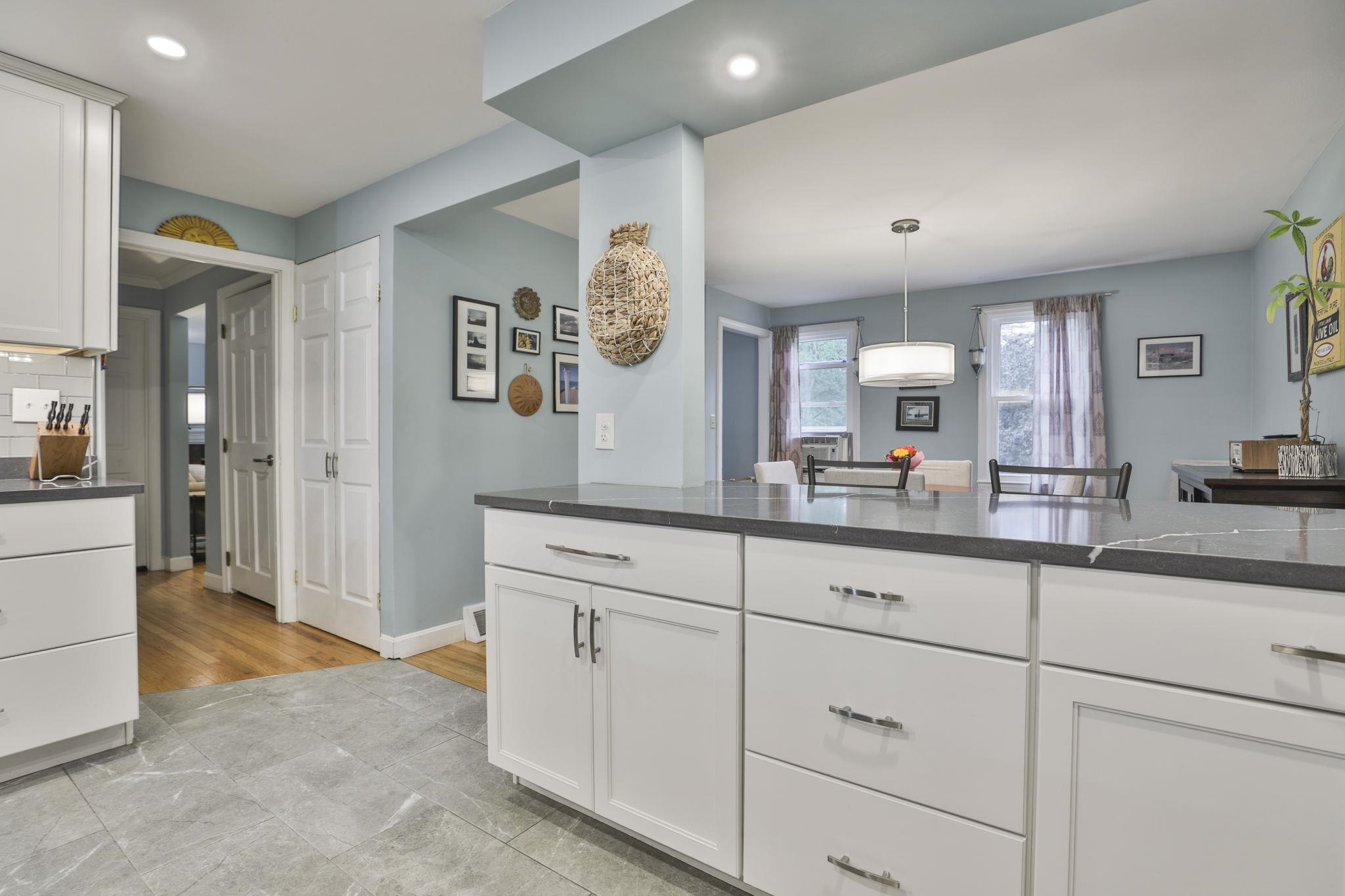 9 Candy Lane Property Photo 19