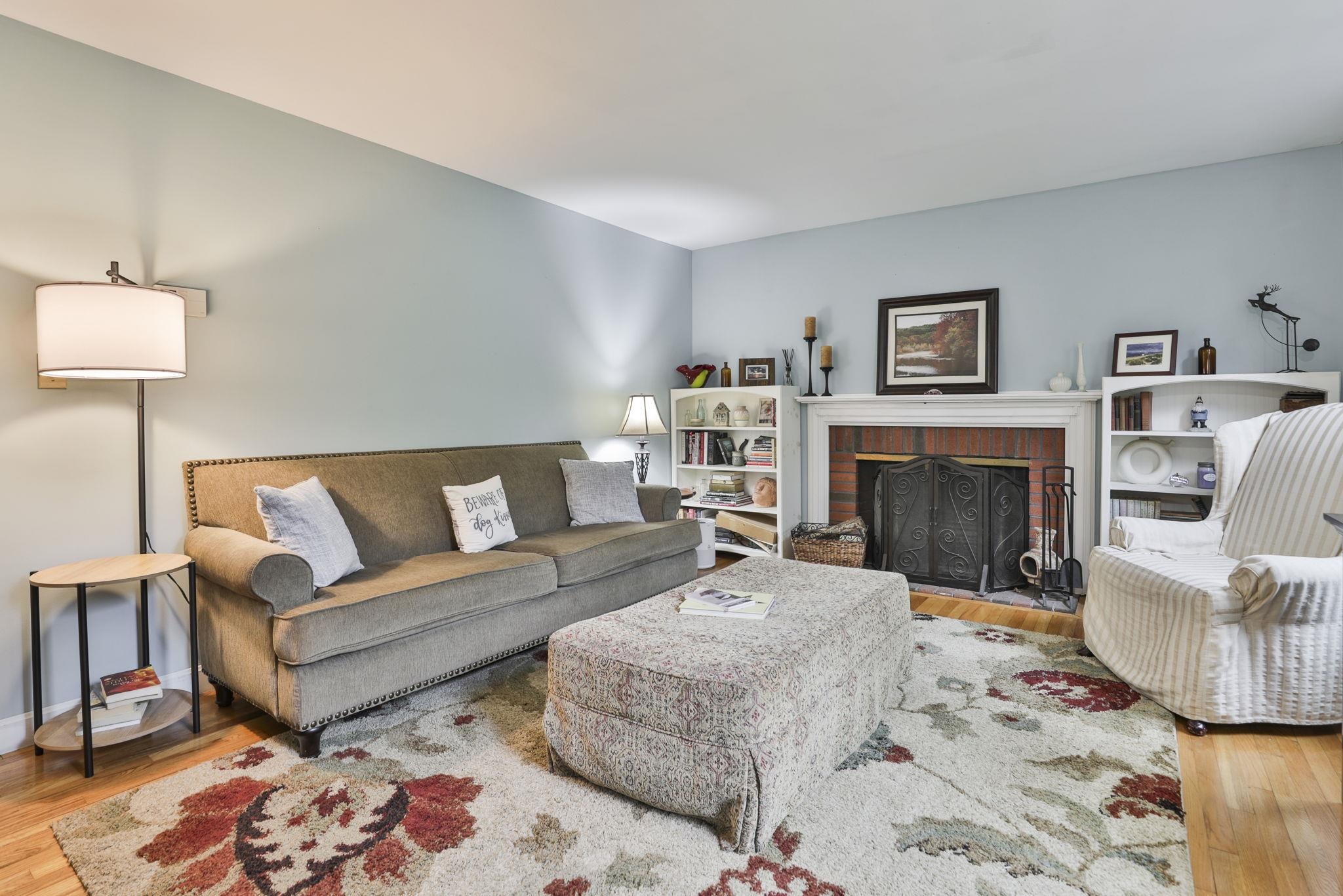 9 Candy Lane Property Photo 25