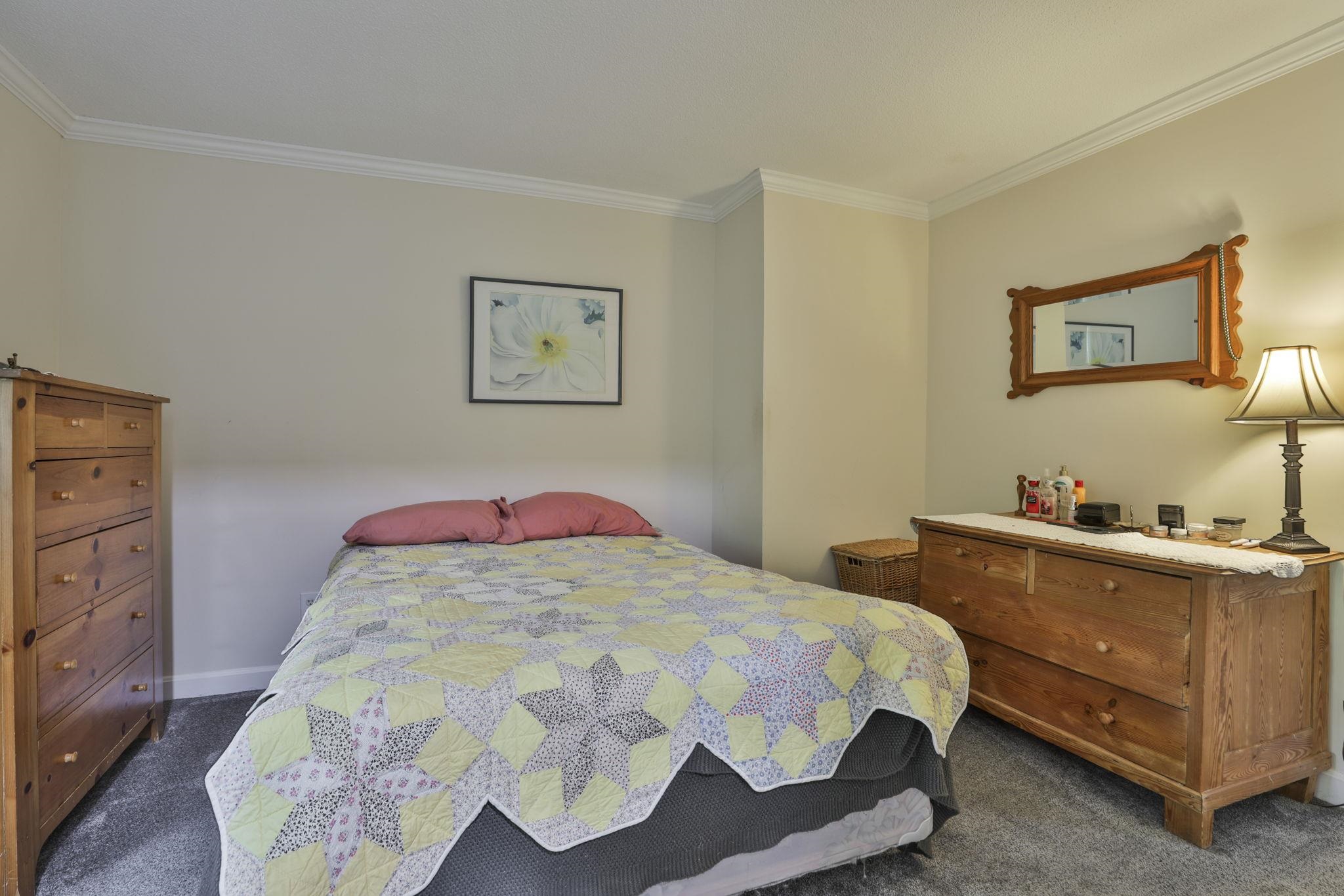 9 Candy Lane Property Photo 38