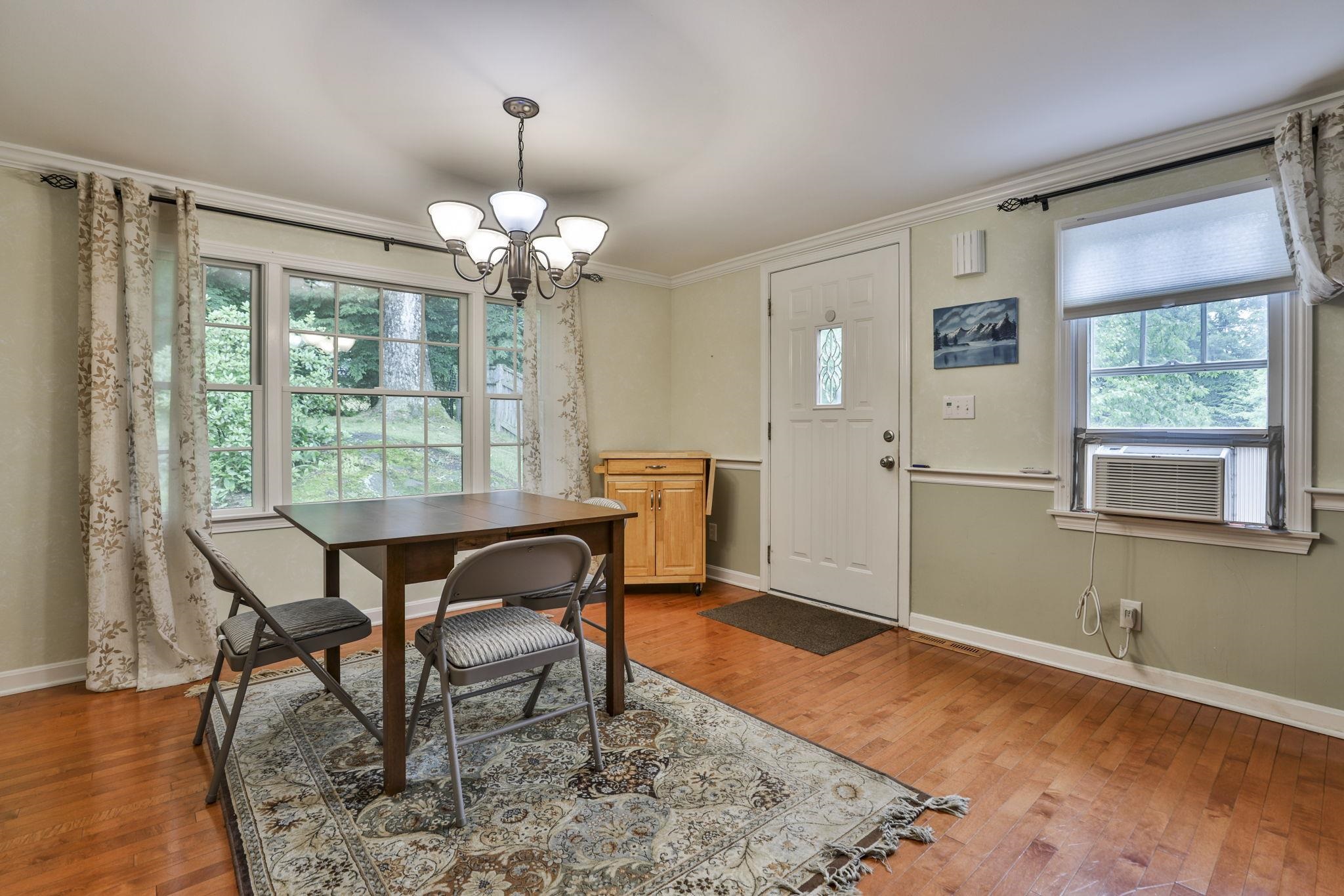 9 Candy Lane Property Photo 44