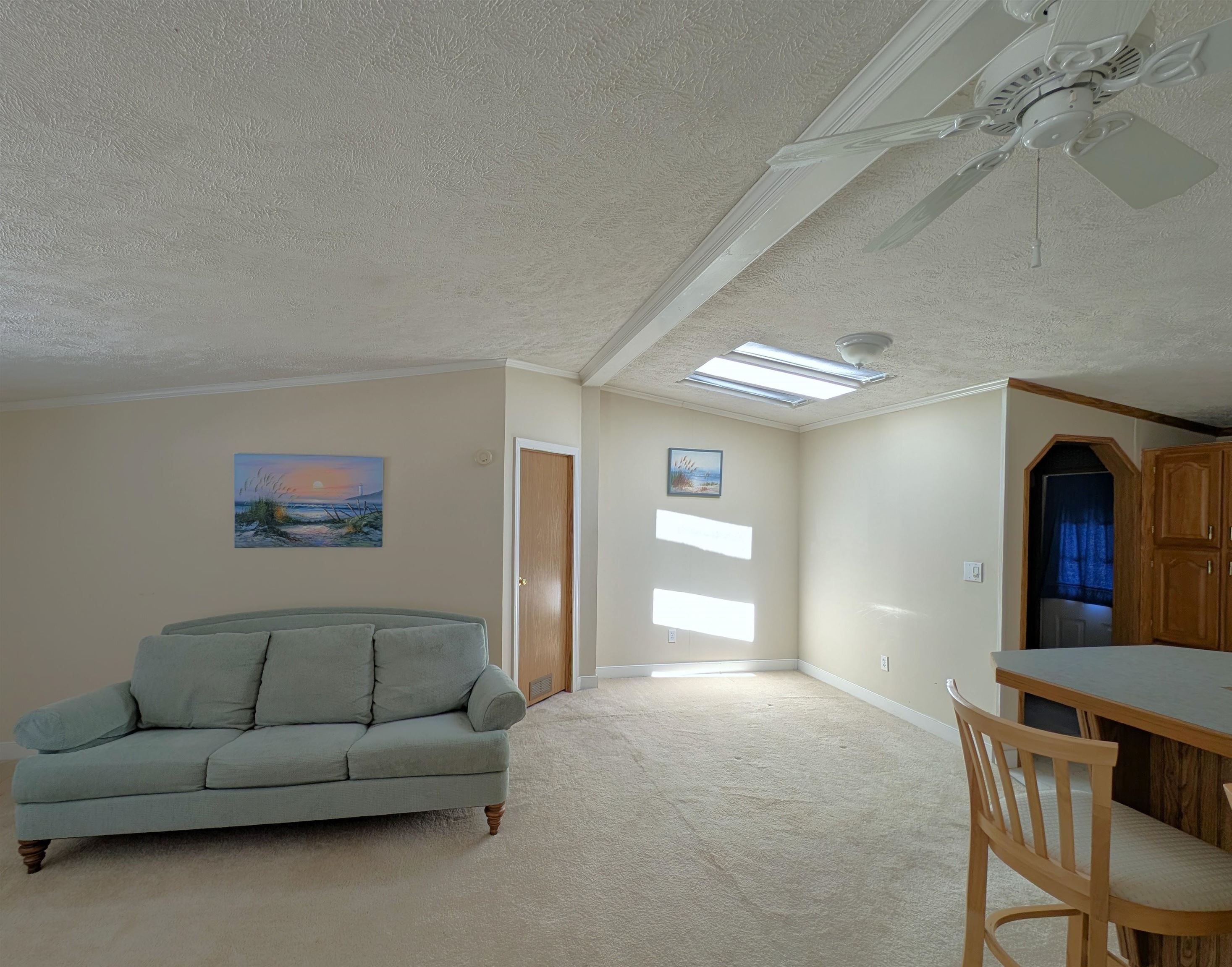 63 Sycamore Boulevard Property Photo 5
