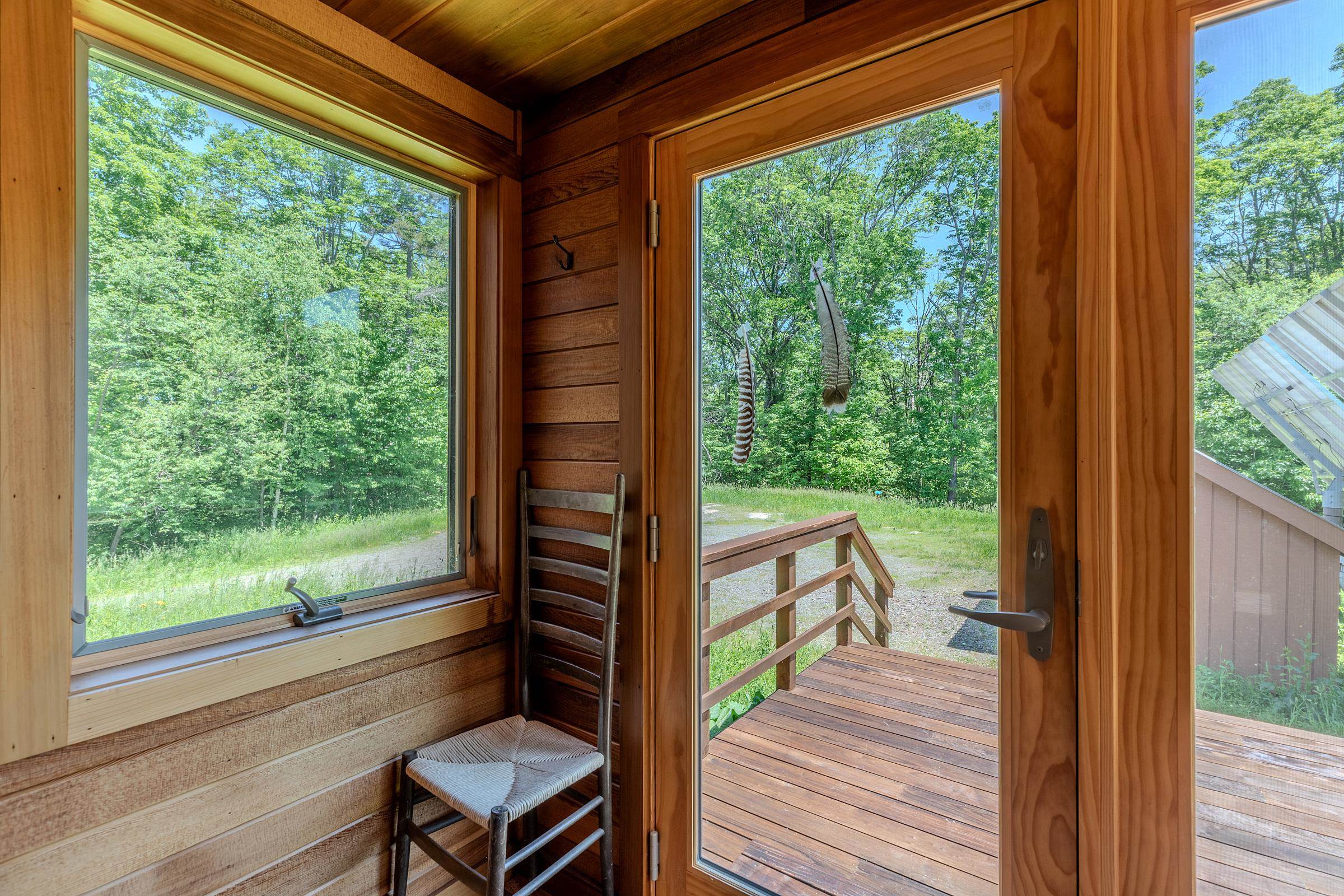 691 Black Bear Road Property Photo 4