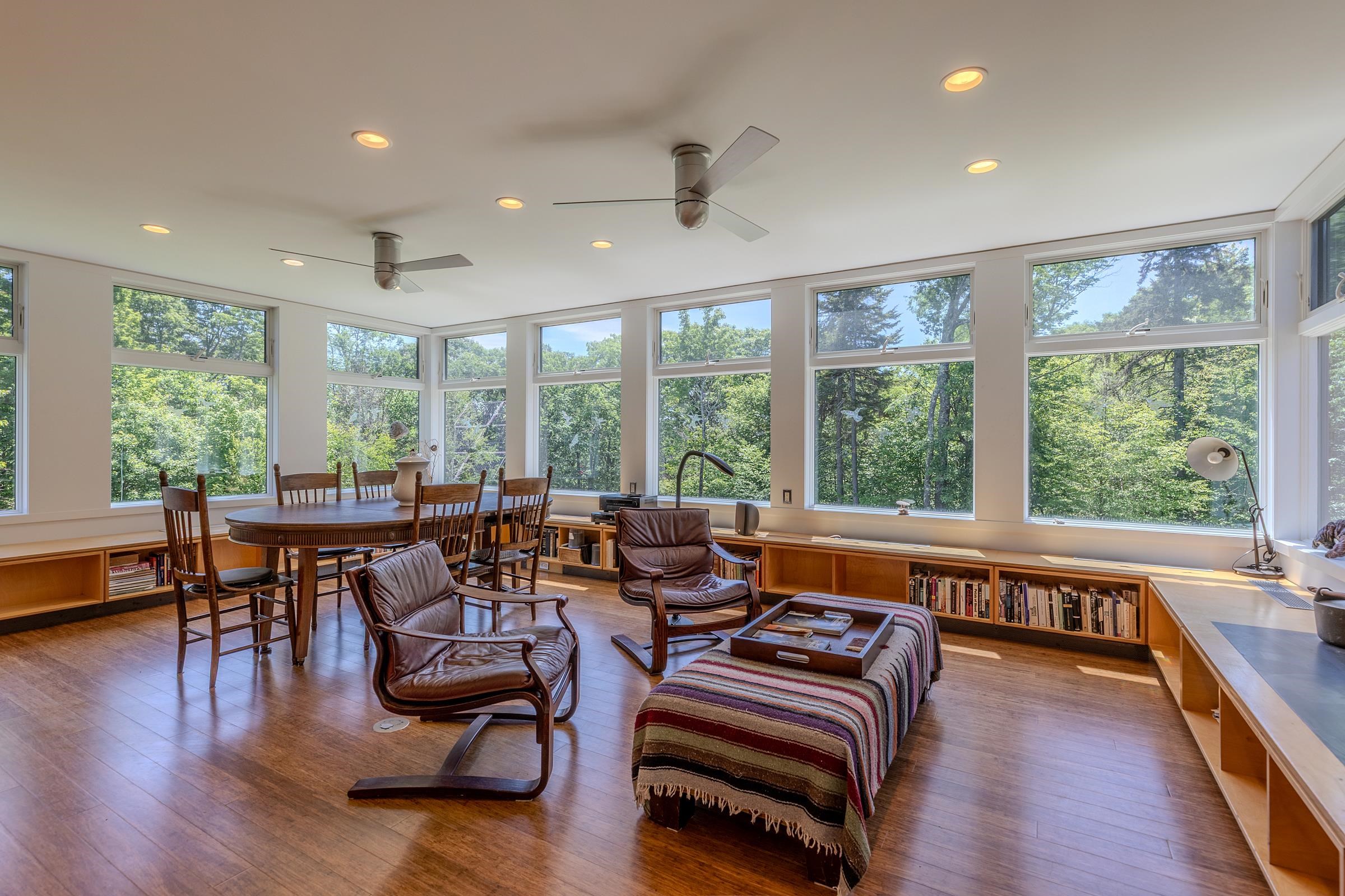 691 Black Bear Road Property Photo 18