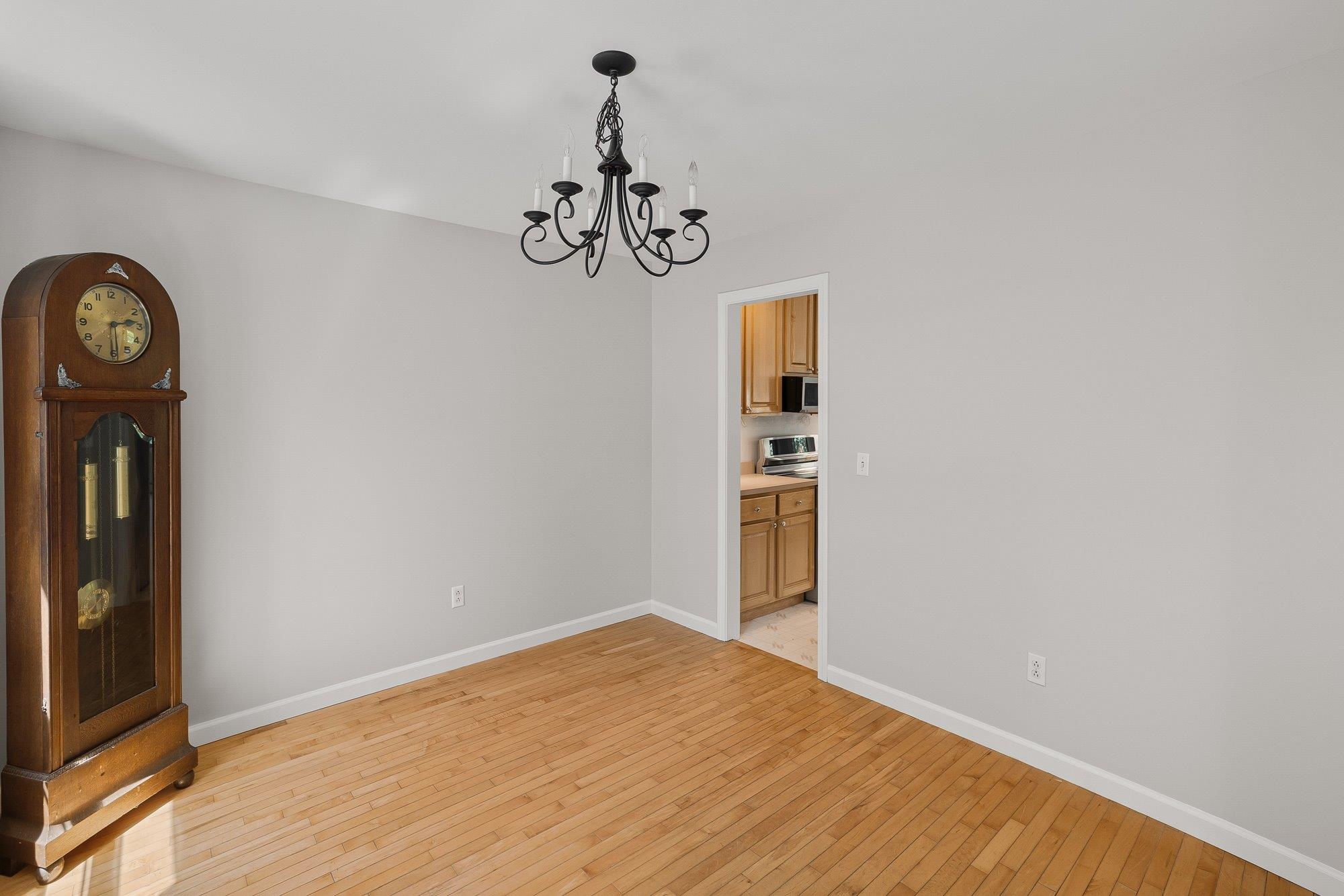 72 Morrill Drive Property Photo 7