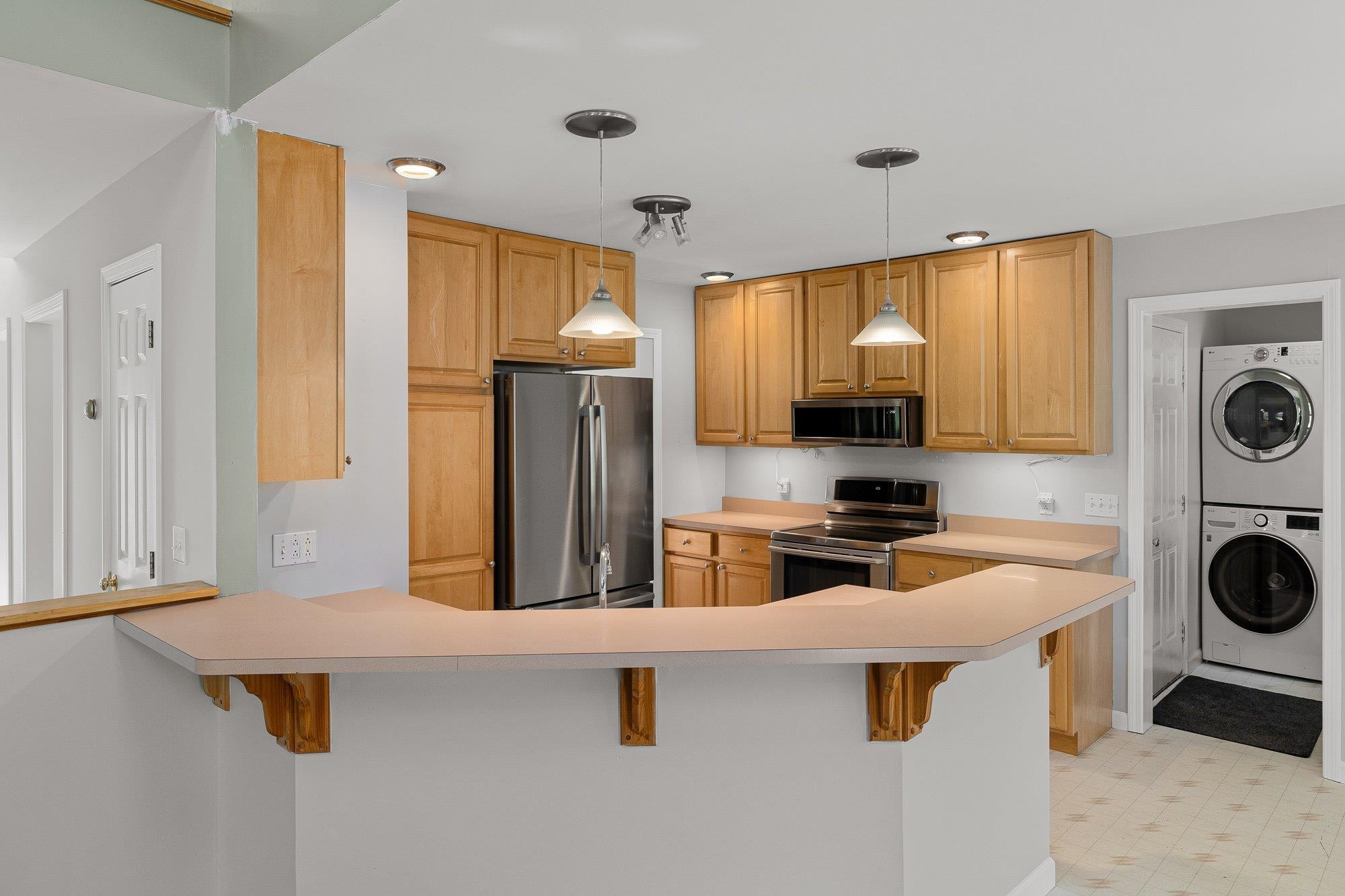 72 Morrill Drive Property Photo 15