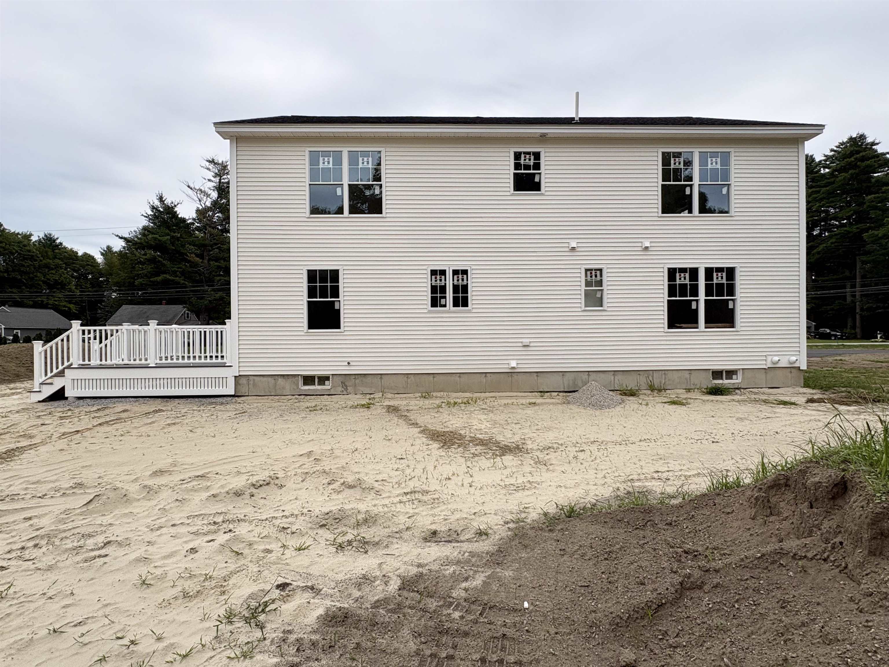 107 Sewalls Falls Road Property Photo 6