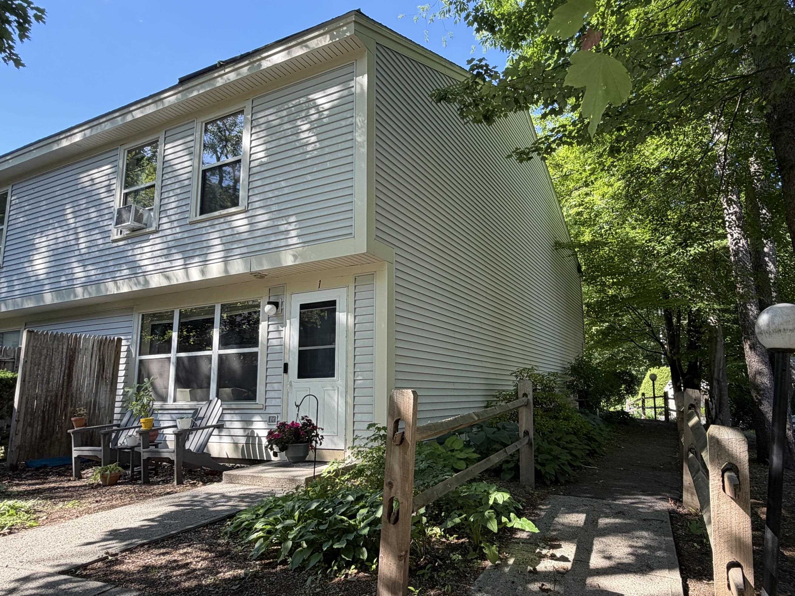 1 Morningside Commons Property Photo 3