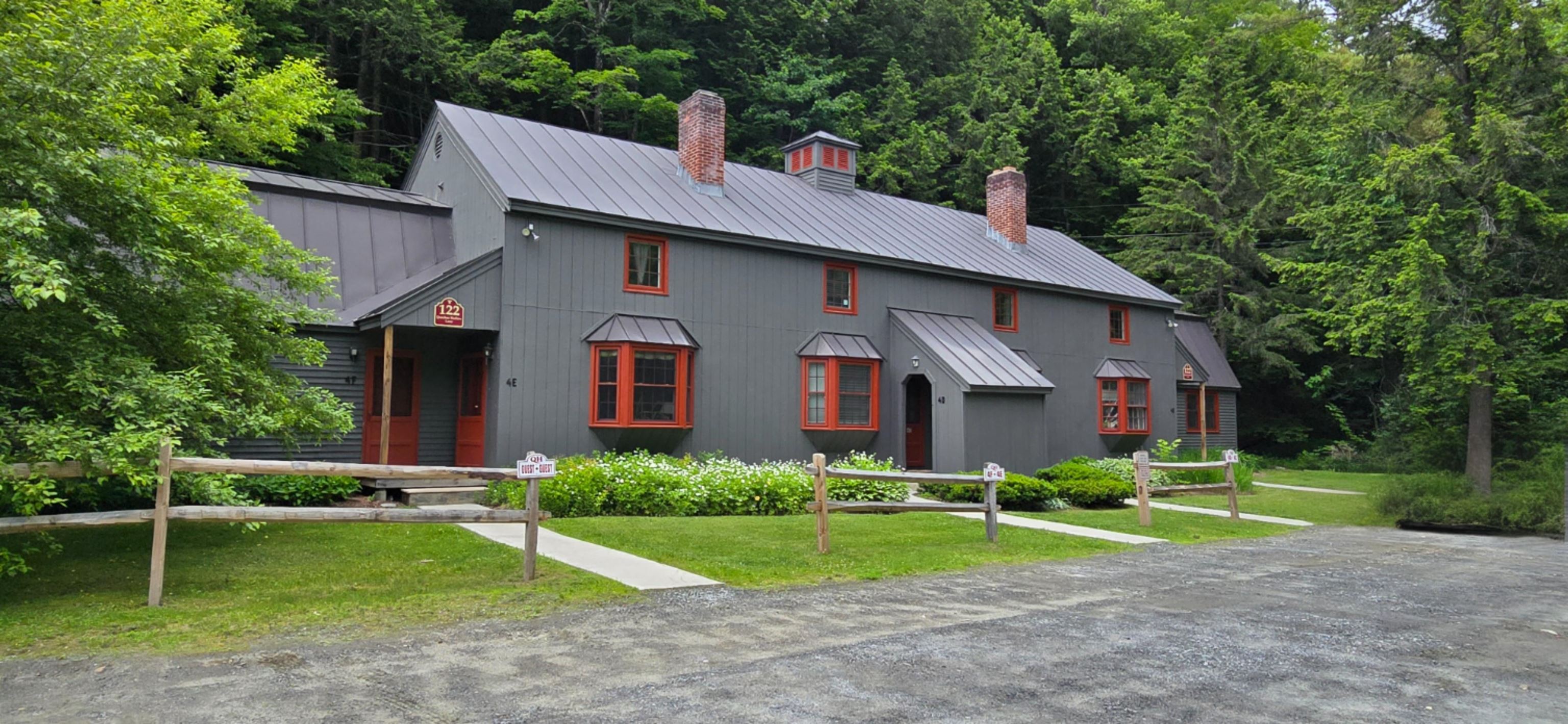 122 Quechee Hollow Lane Property Photo 2