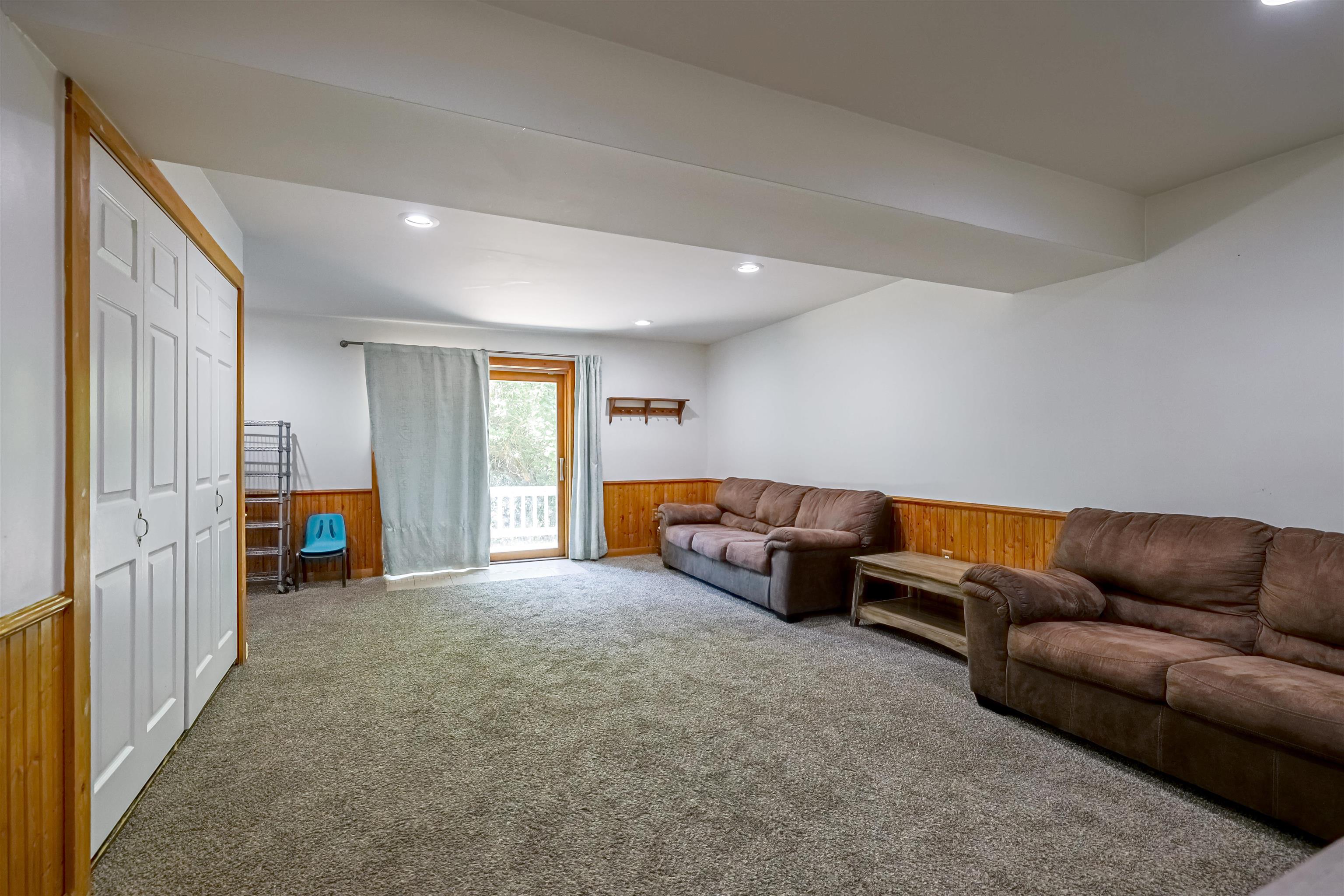16 Auclair Avenue Property Photo 26