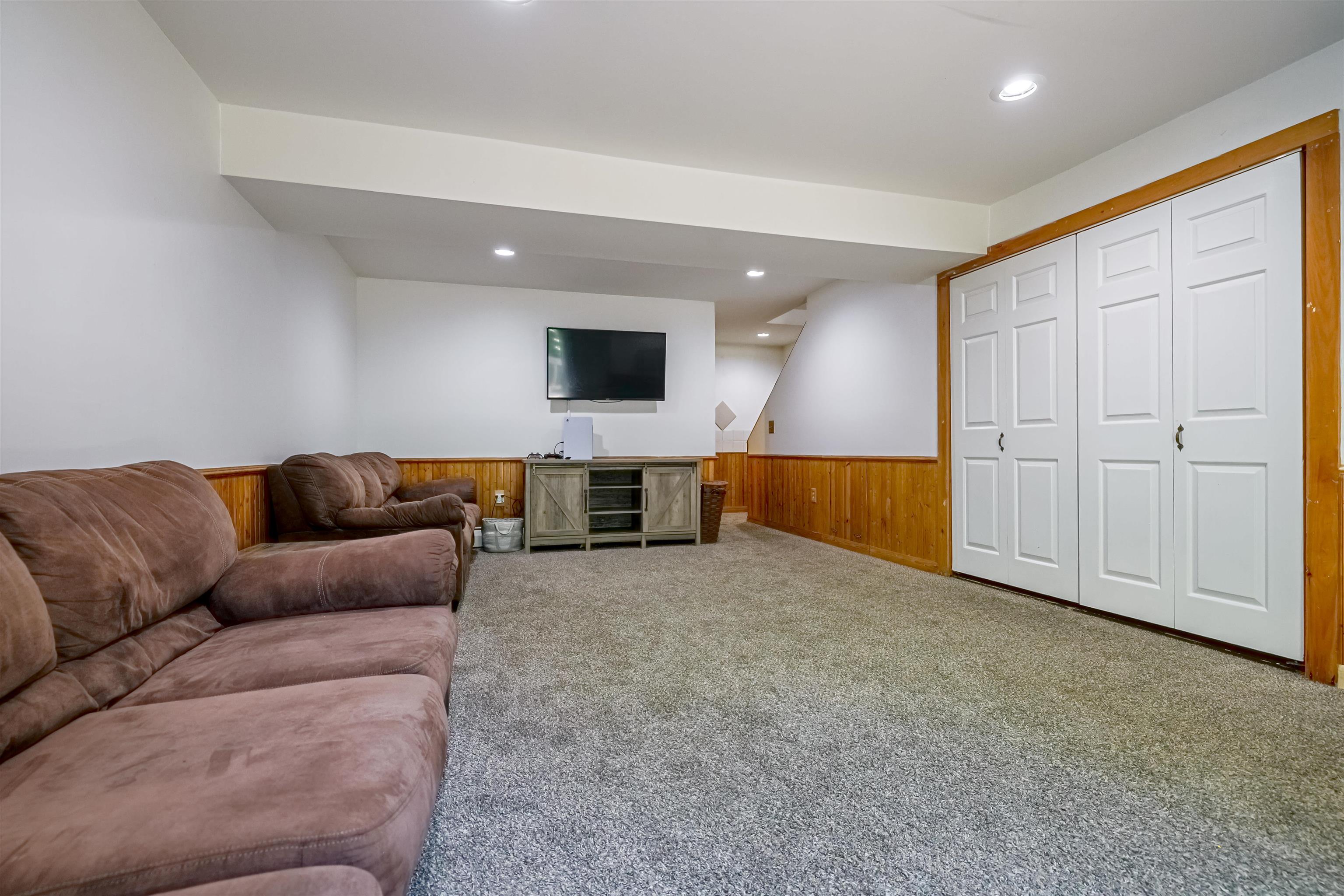 16 Auclair Avenue Property Photo 28