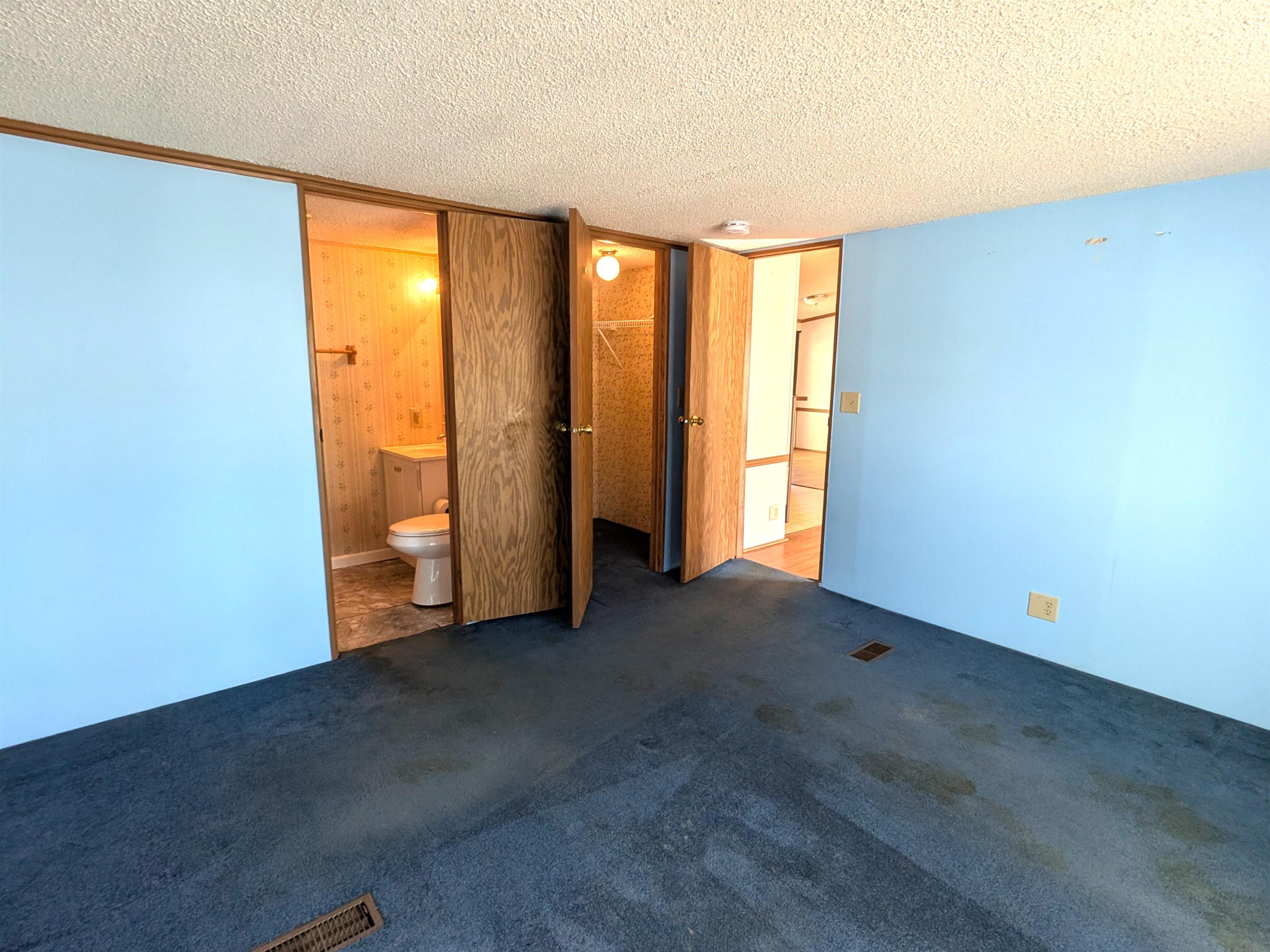 545 Elm Street Property Photo 15