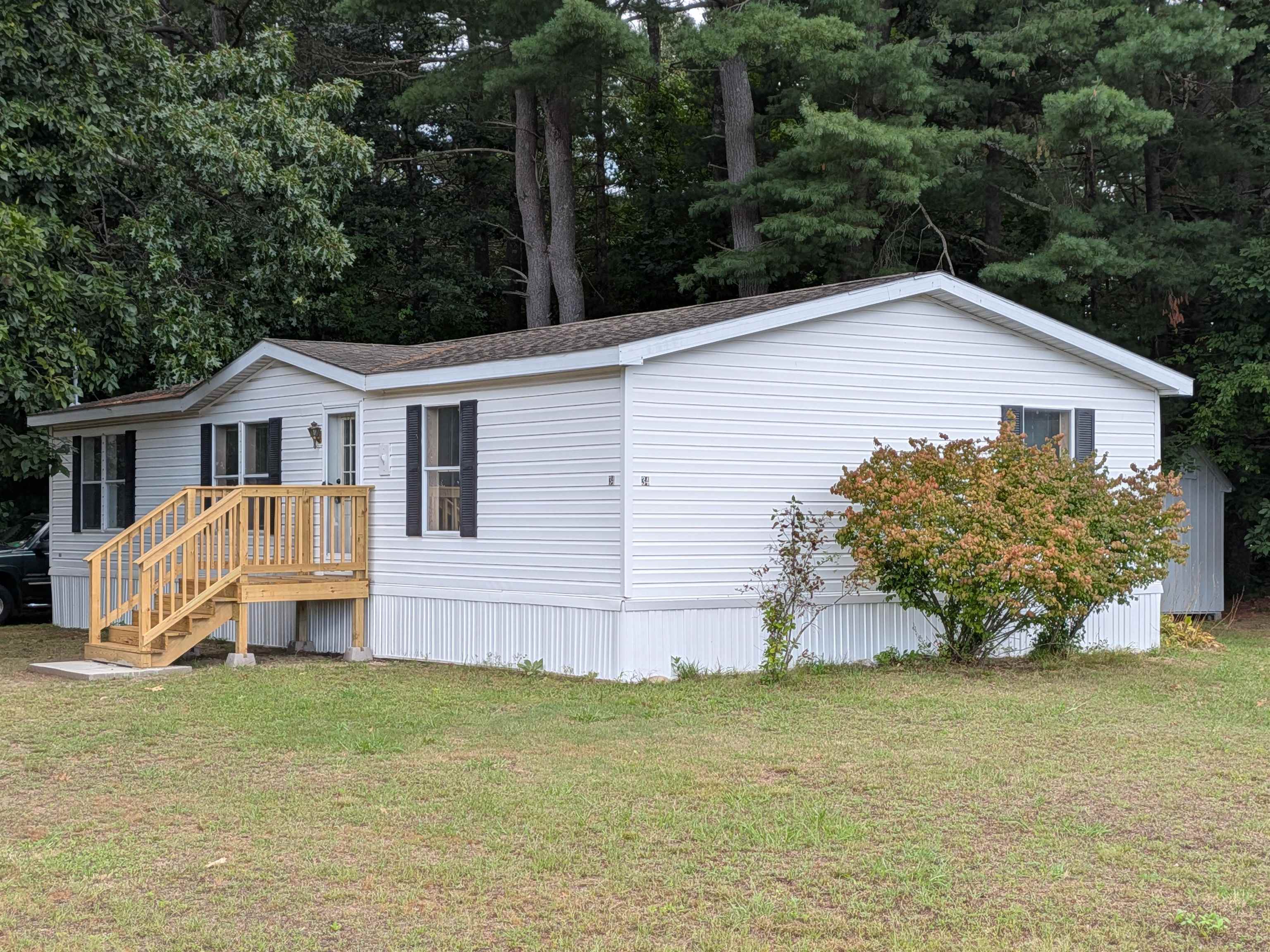 545 Elm Street Property Photo 27