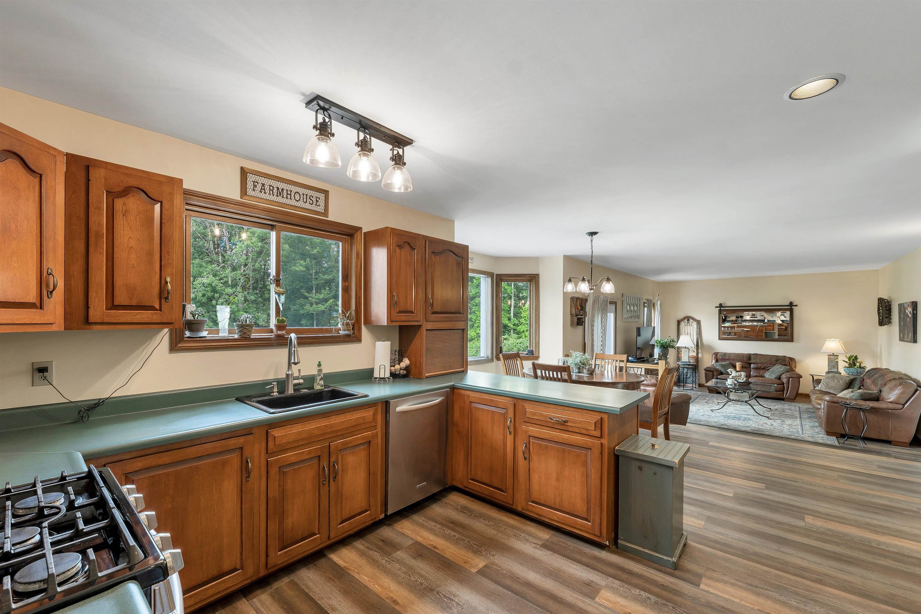 307 E Ricker Road Property Photo 21