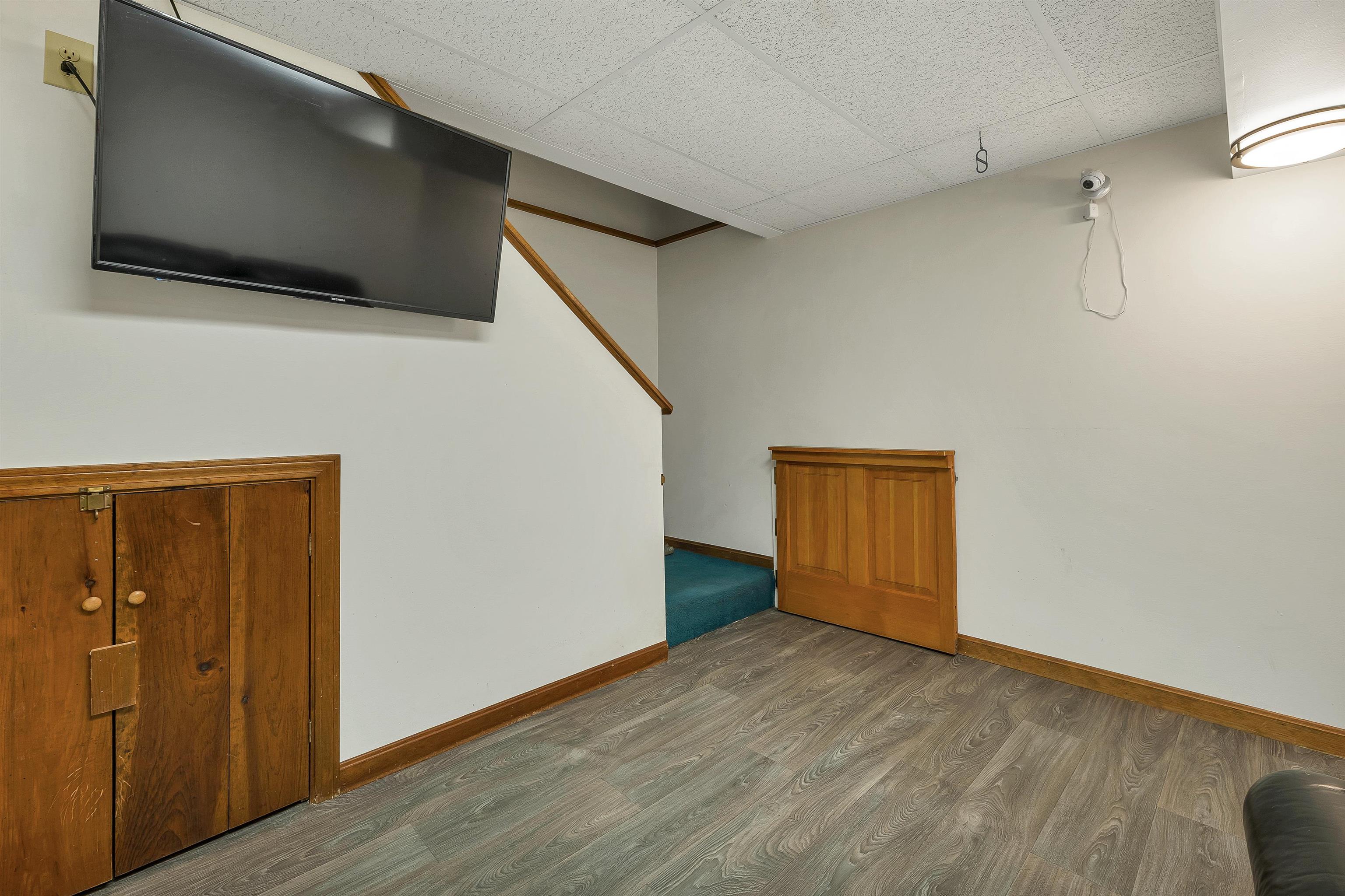307 E Ricker Road Property Photo 42