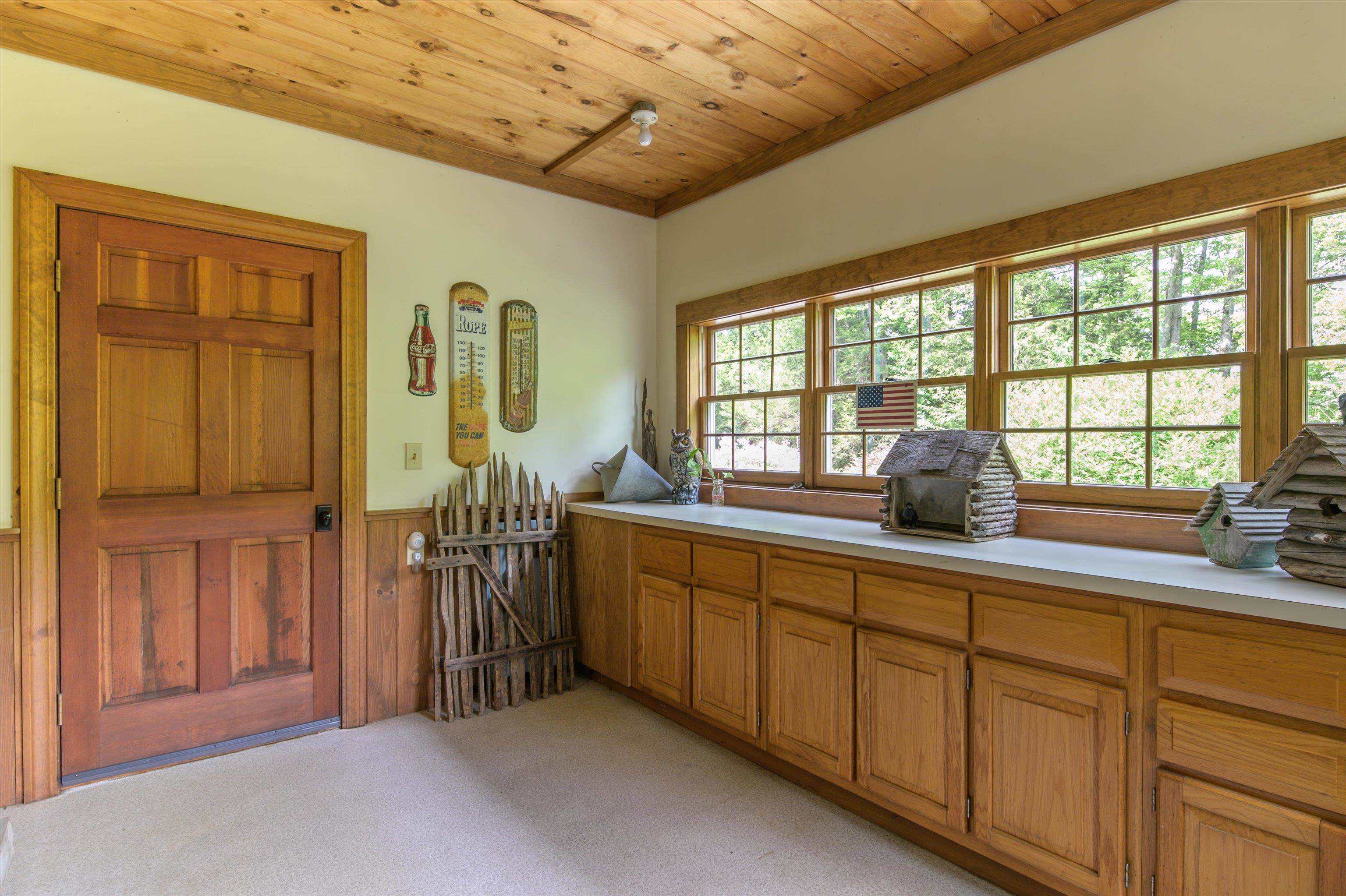 254 Town Line Road Property Photo 16