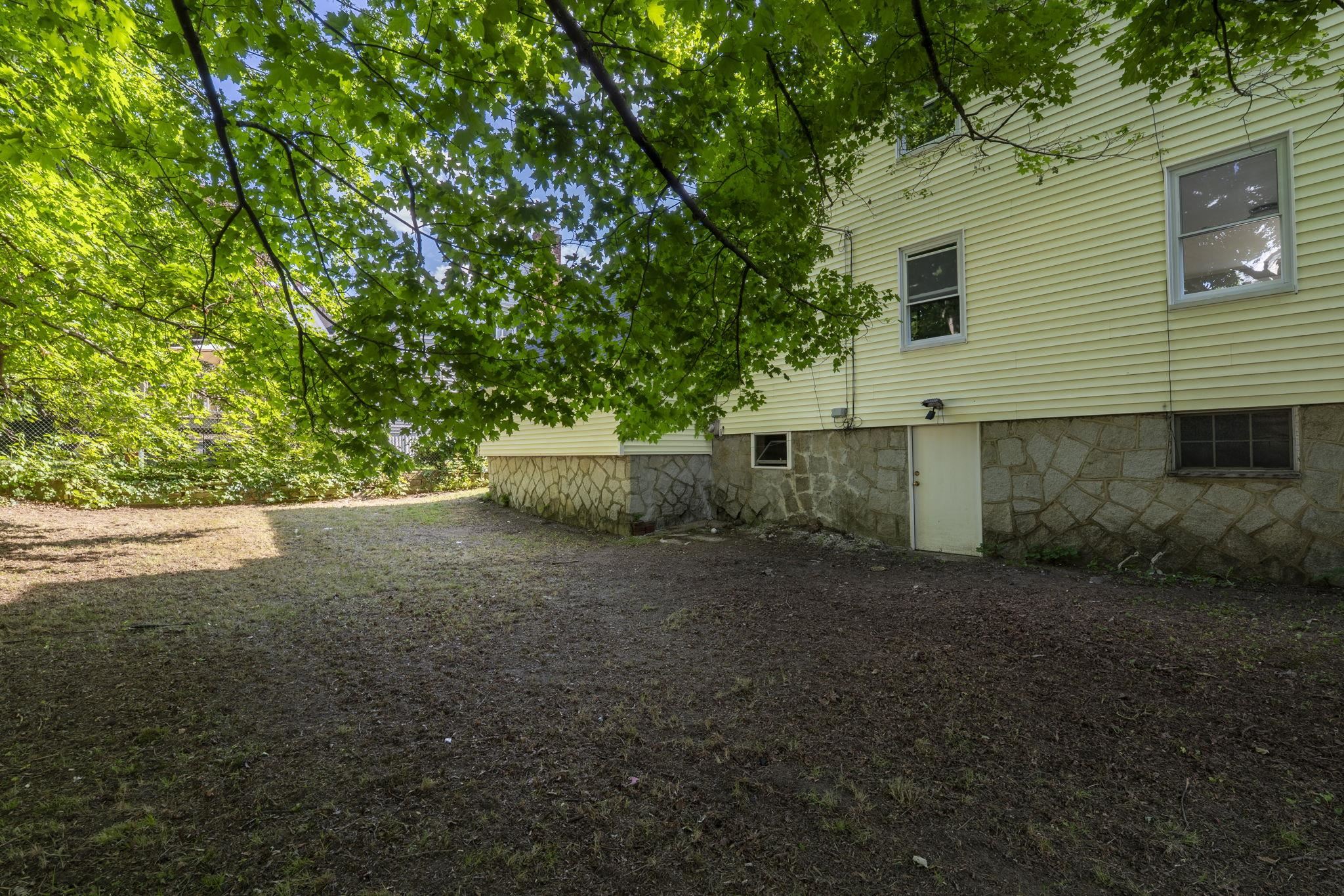 857 Union Street Property Photo 27