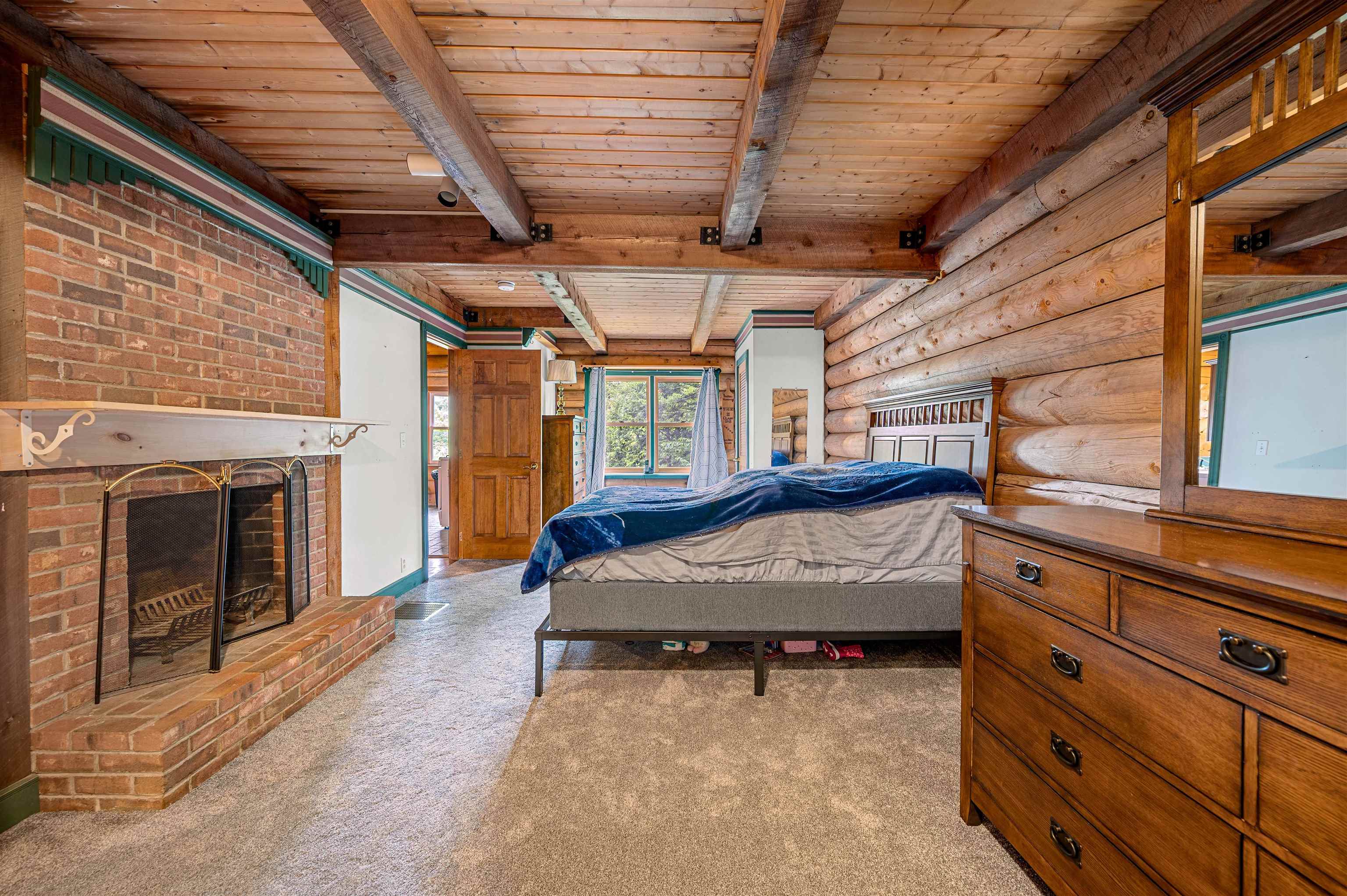 384 West Street Property Photo 18