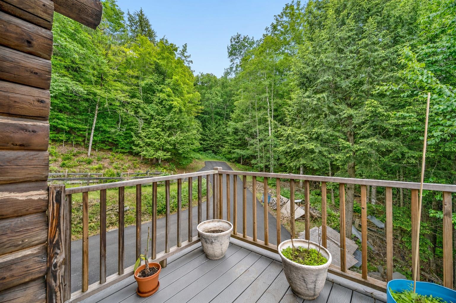 384 West Street Property Photo 40