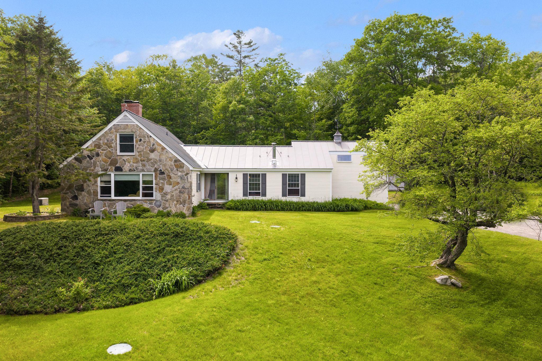 1834 Tyson Road Property Photo 1