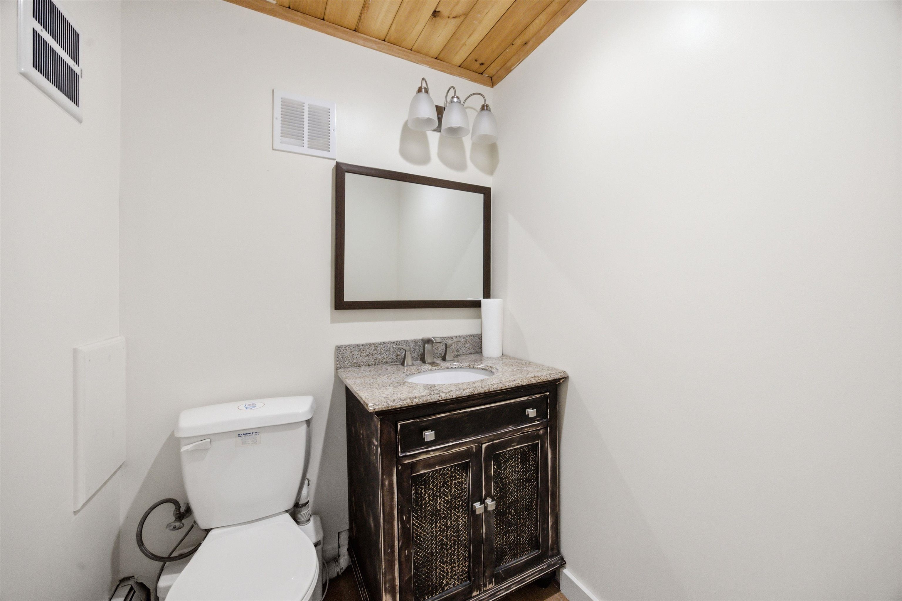 103 Main Street Property Photo 55