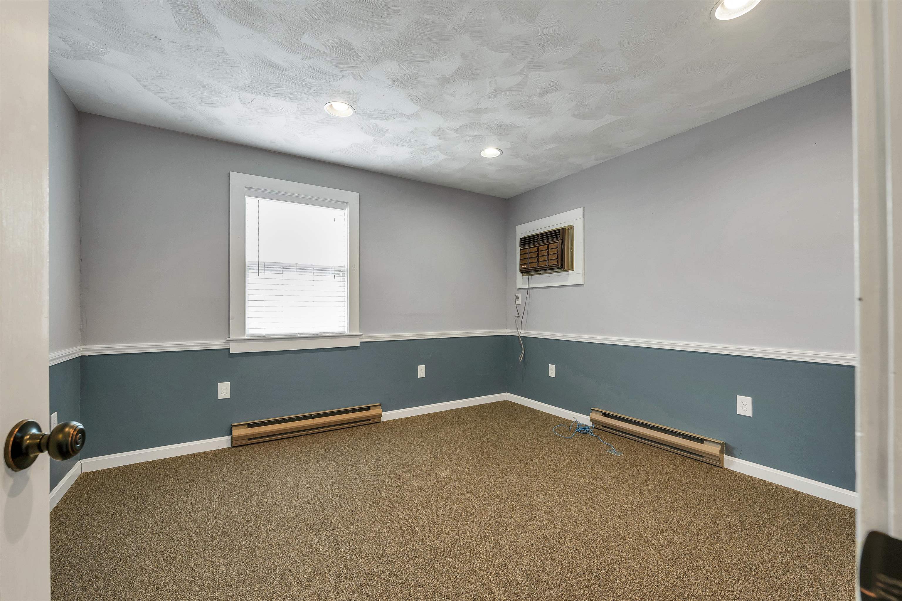 16 Depot Street Property Photo 16