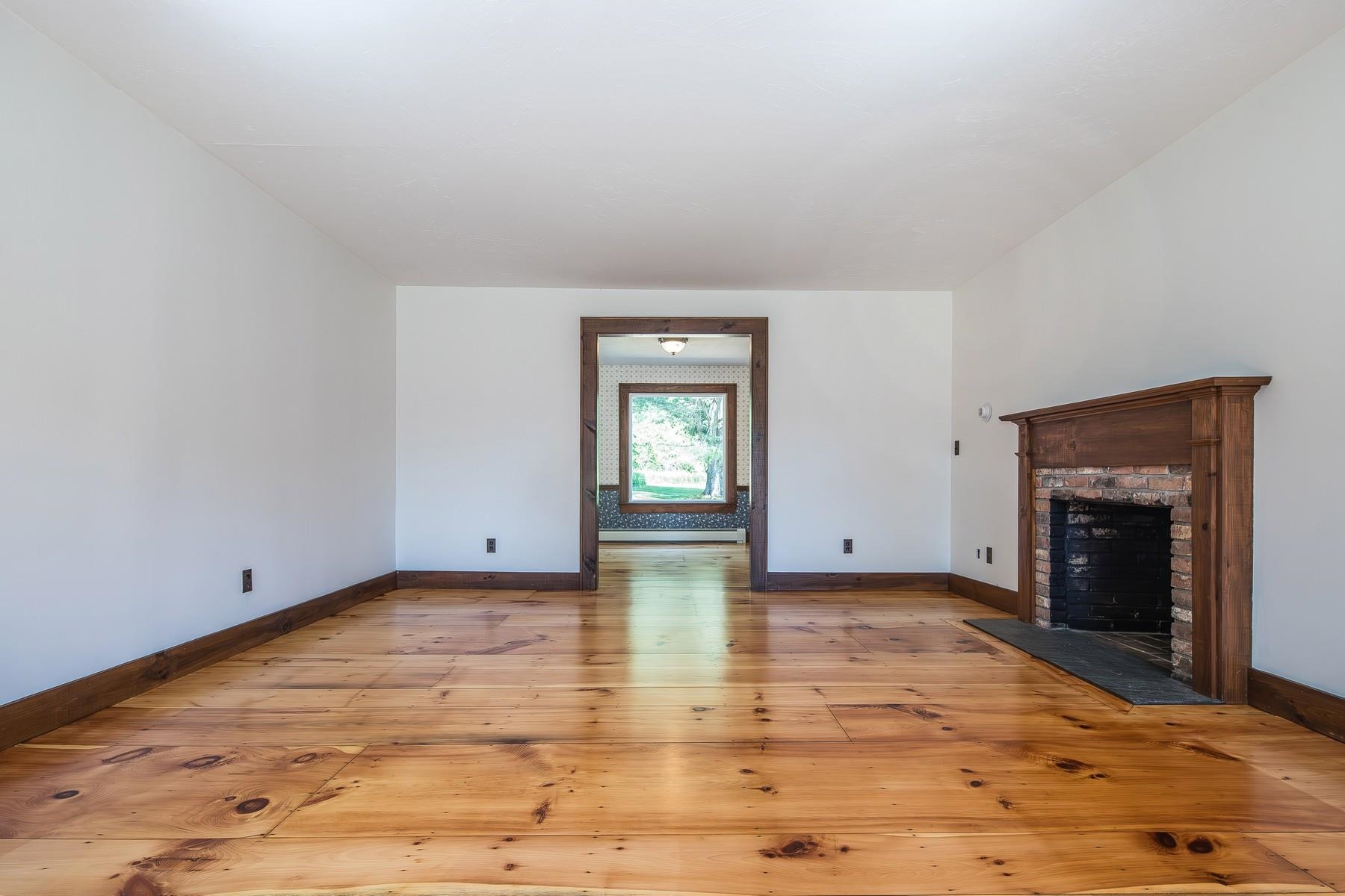5876 Rte 7 Property Photo 11