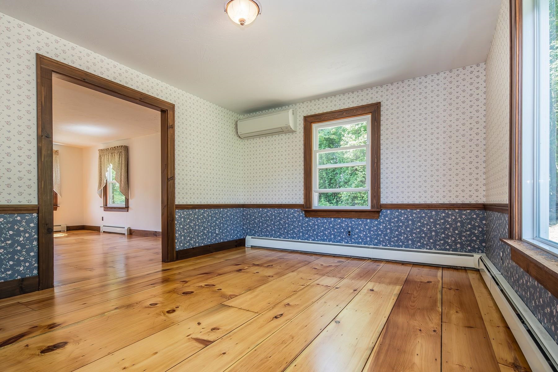 5876 Rte 7 Property Photo 14