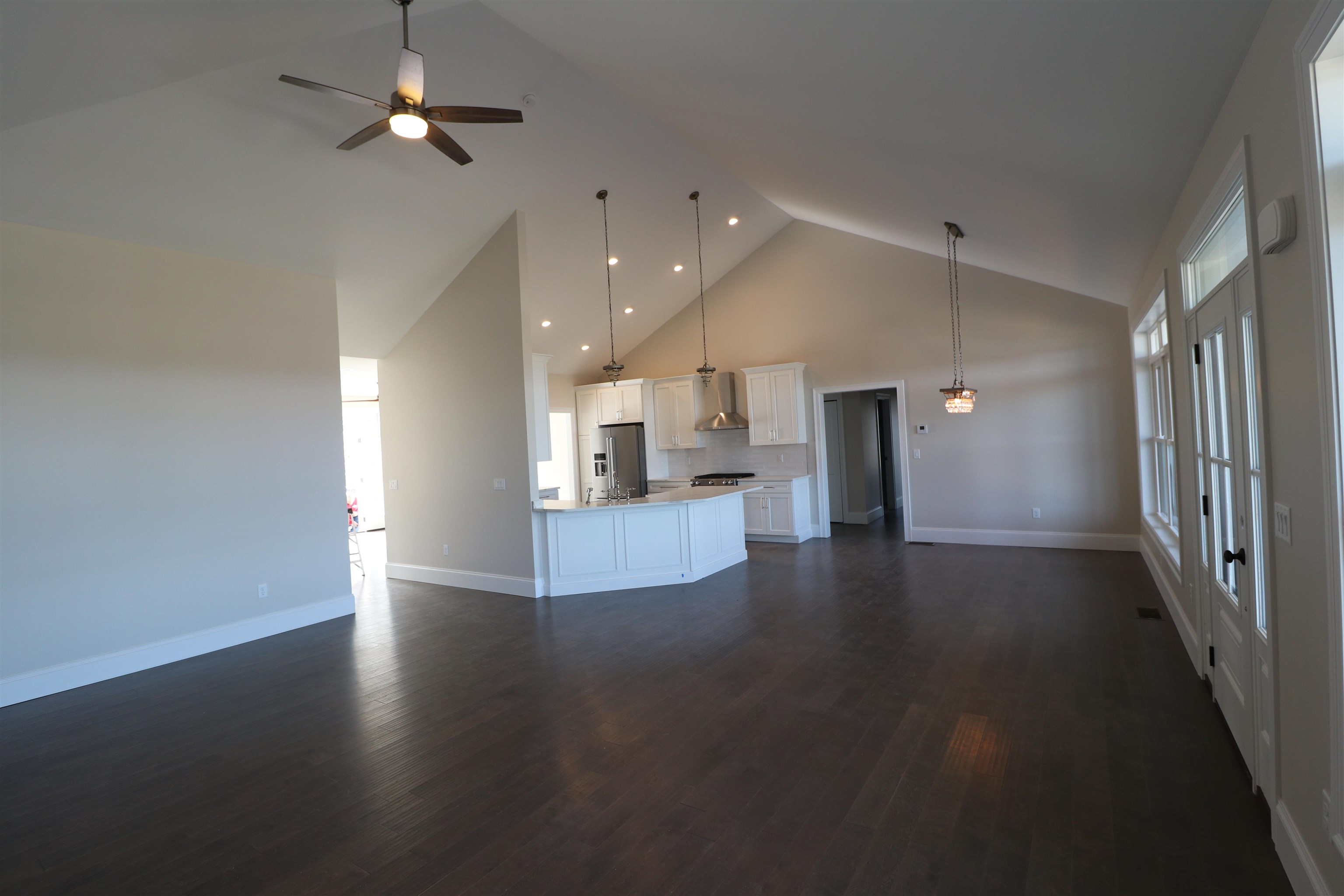 426 Grady Lane Property Photo 9