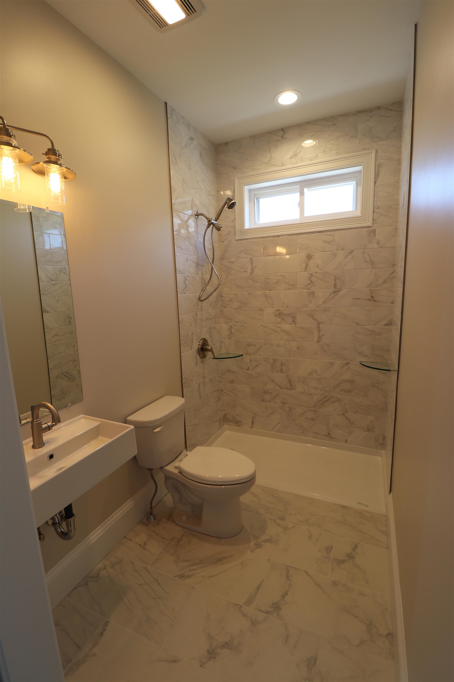 426 Grady Lane Property Photo 11