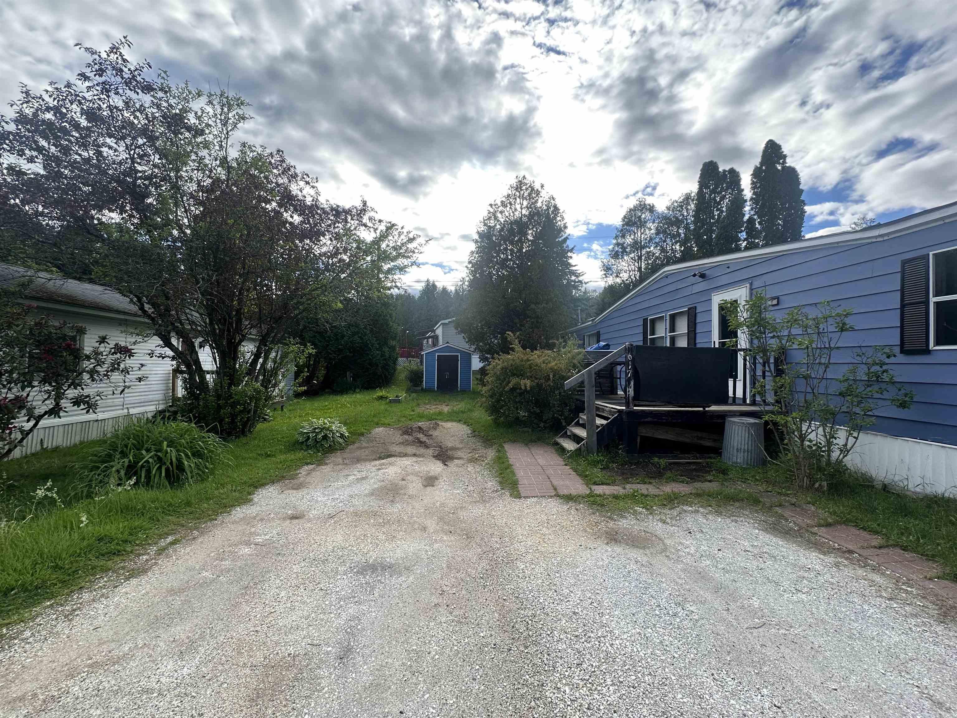 617 Hemlock Road Property Photo 3
