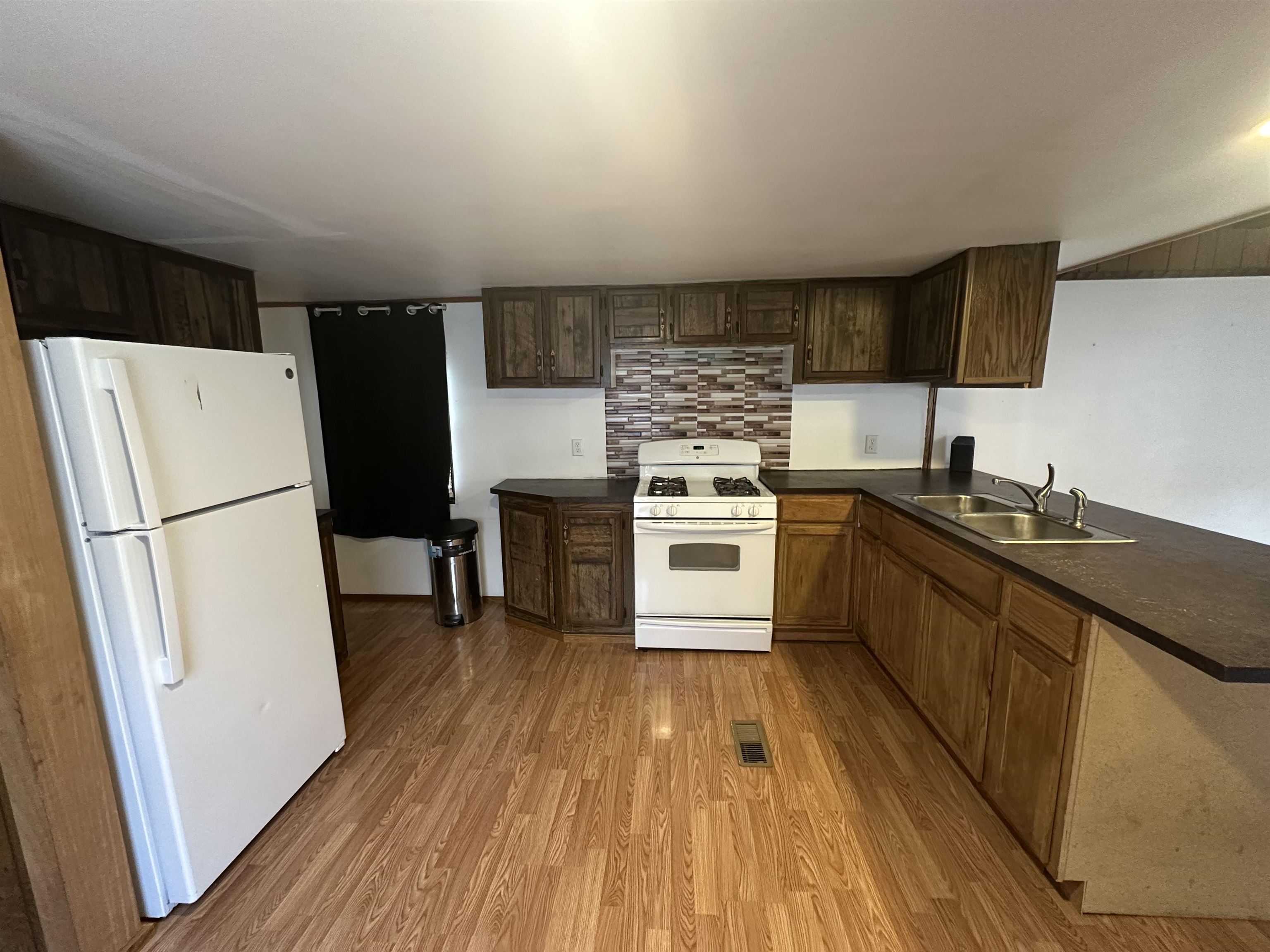 617 Hemlock Road Property Photo 16