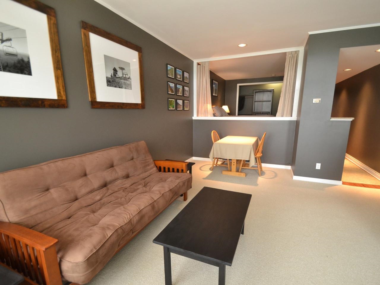 30 Mountainside Drive Property Photo 1