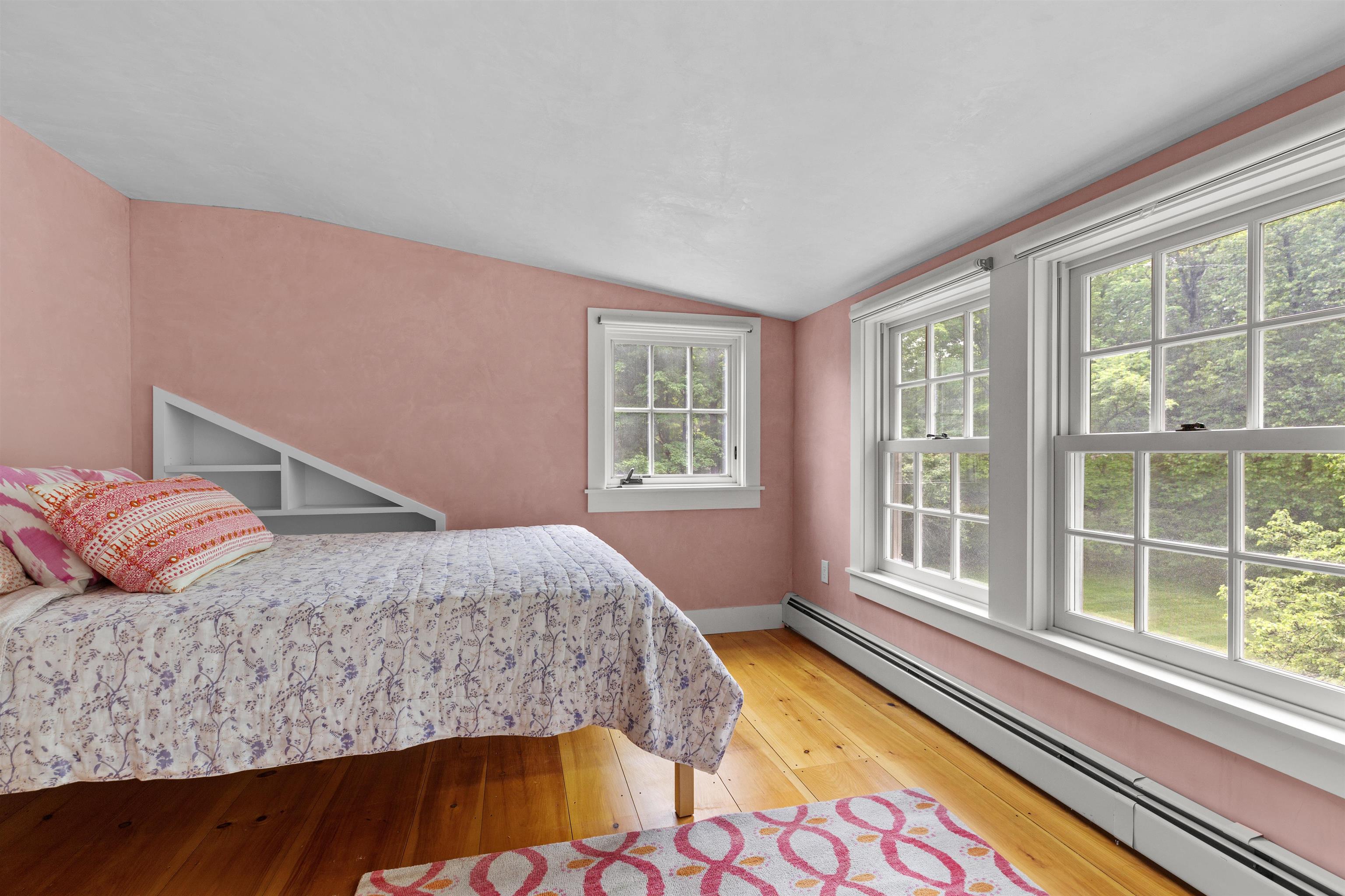323 Turnpike Road Property Photo 39
