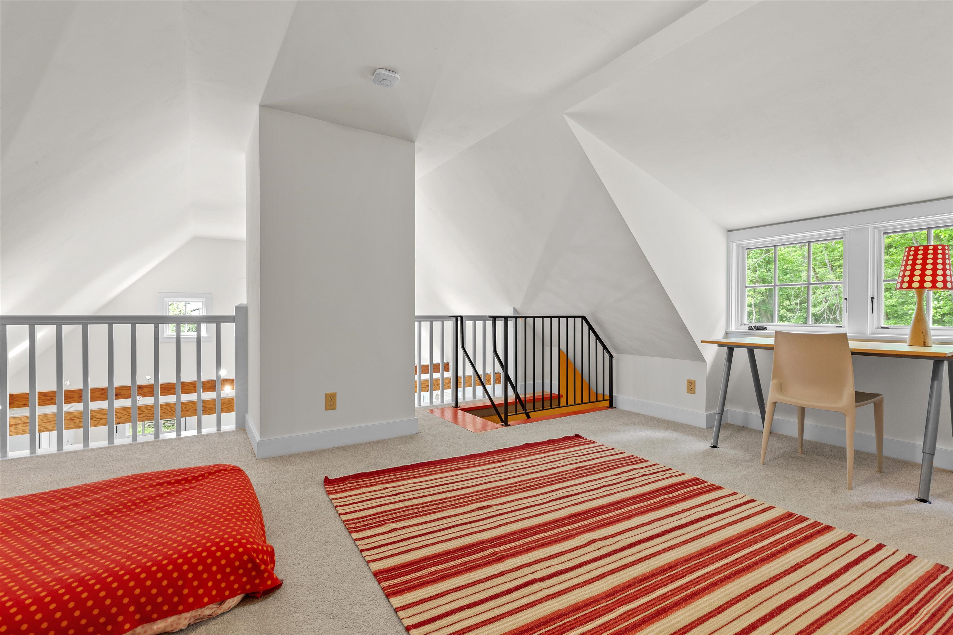 323 Turnpike Road Property Photo 50