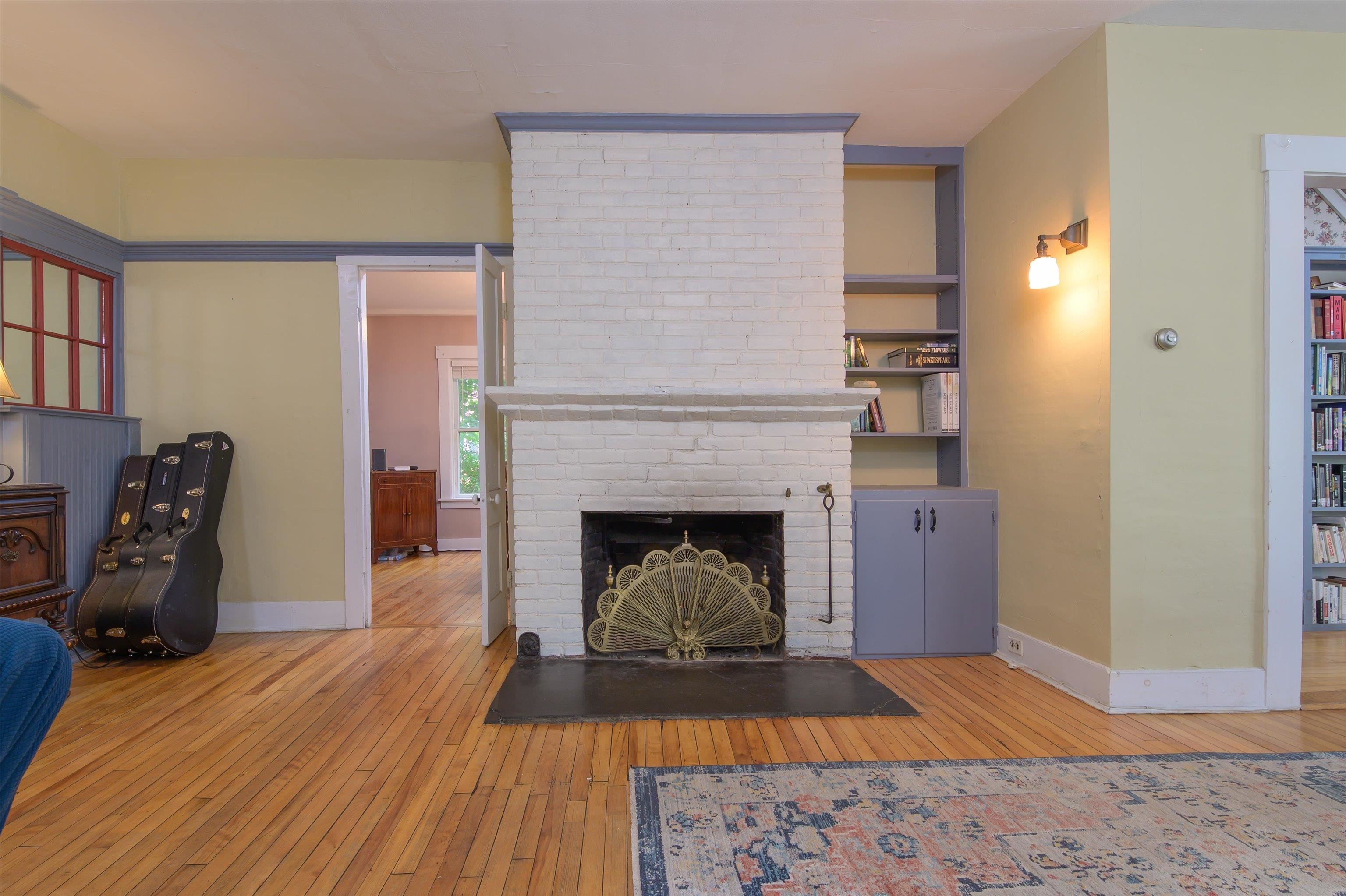 81 Main Street Property Photo 4