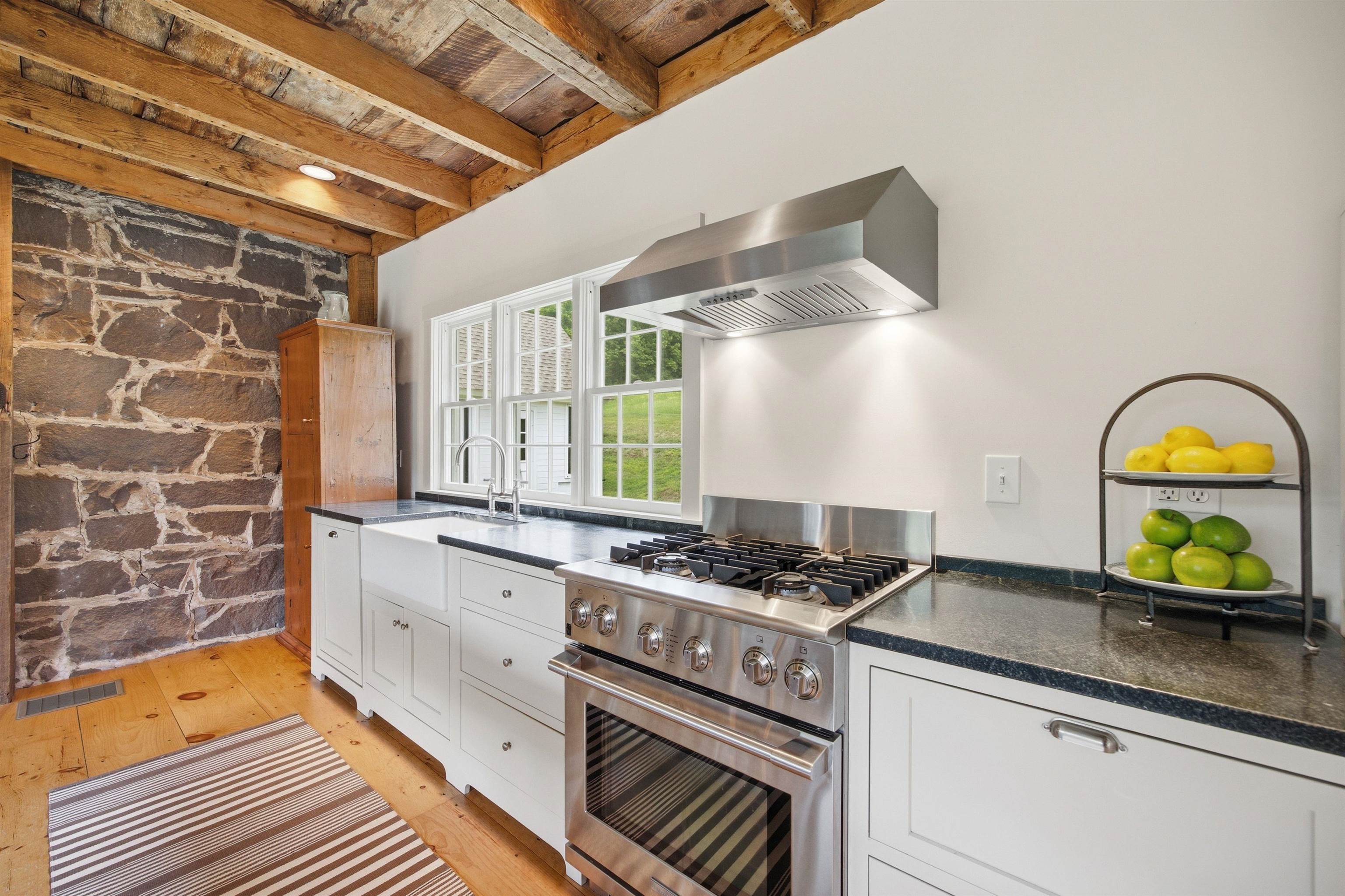 473 Kendall Road Property Photo 18