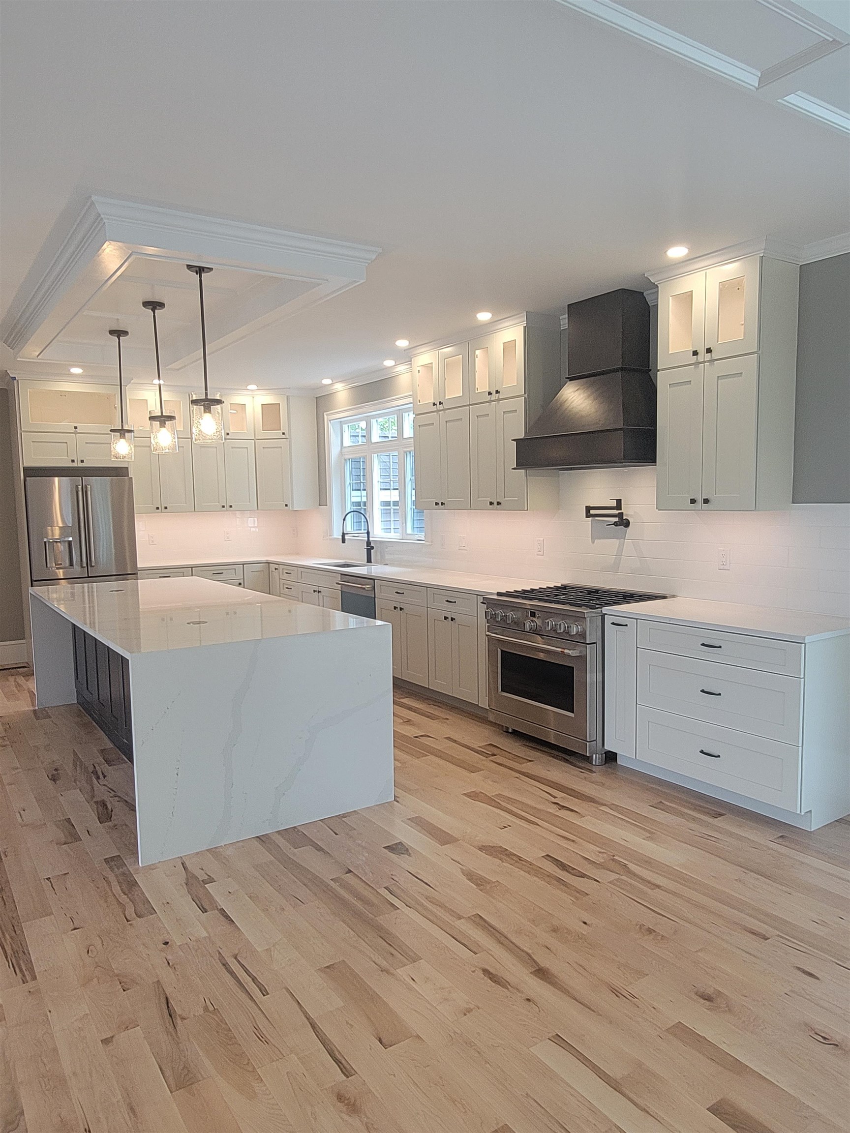 9 Zeland Drive Property Photo 2