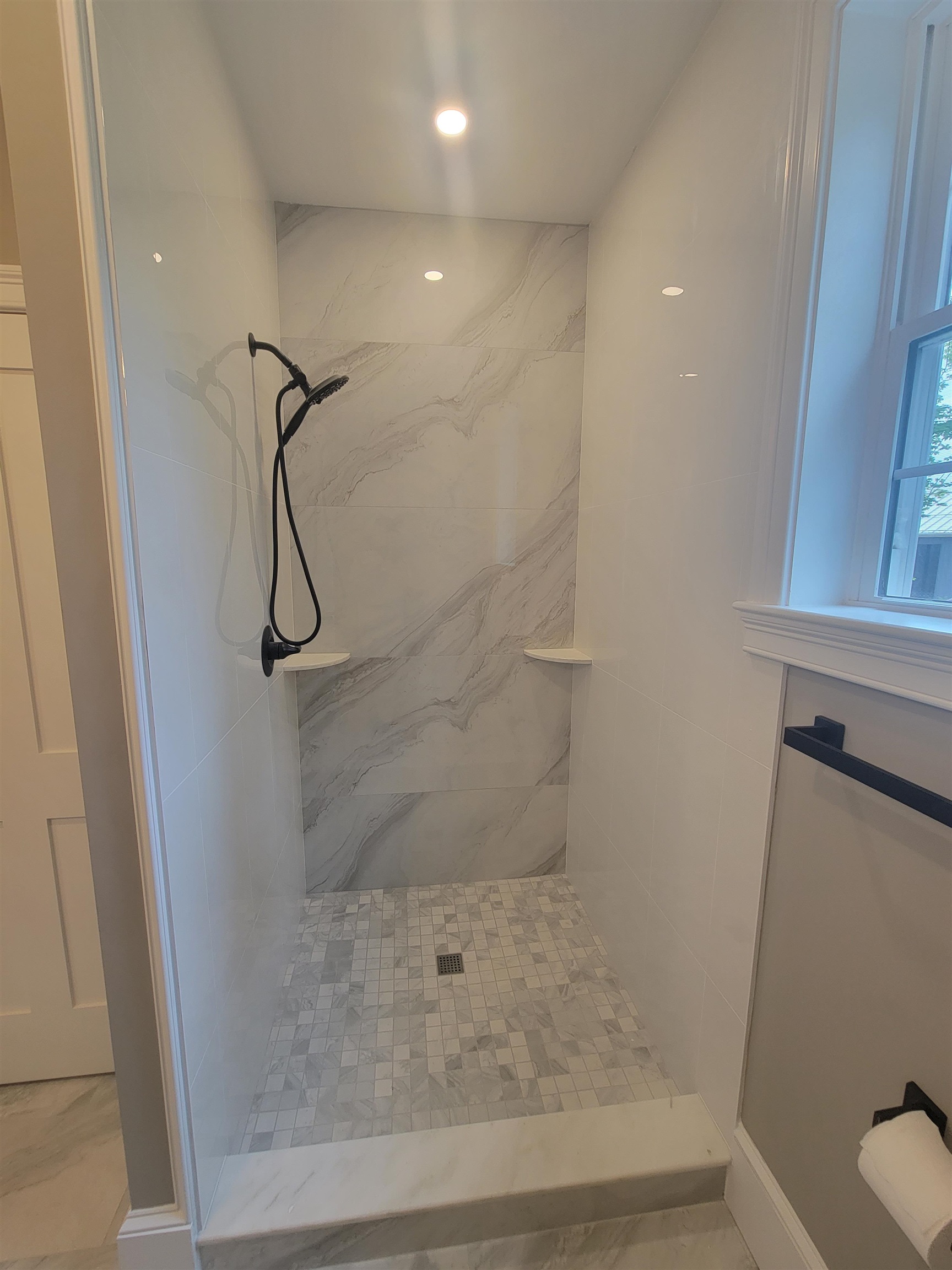 9 Zeland Drive Property Photo 16