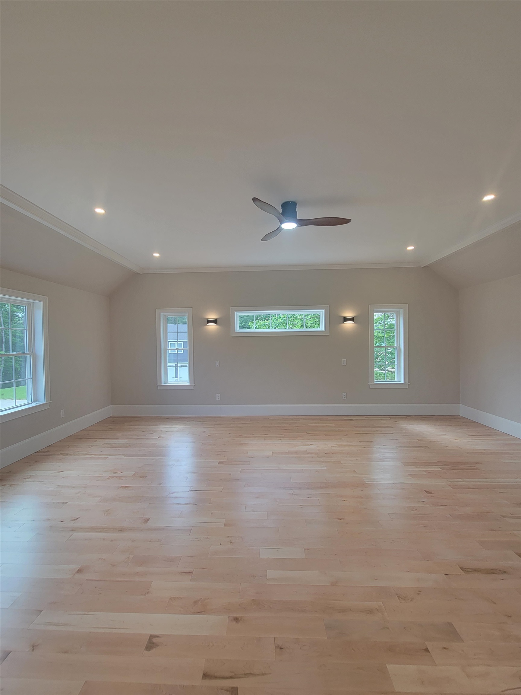 9 Zeland Drive Property Photo 27