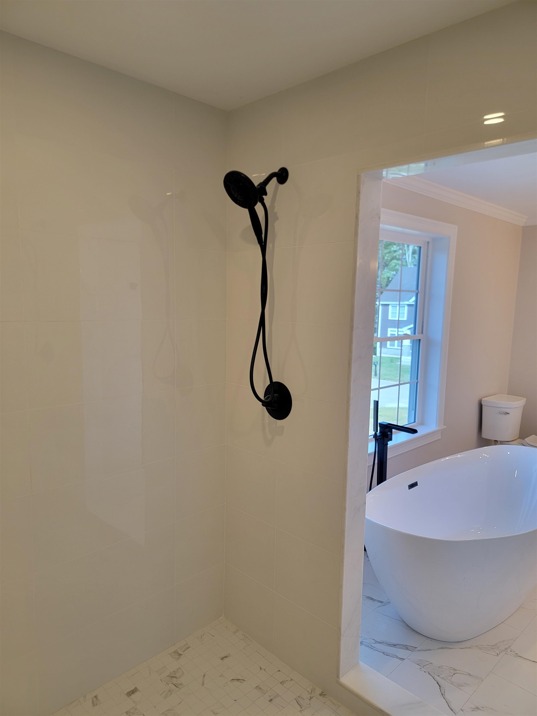 9 Zeland Drive Property Photo 32